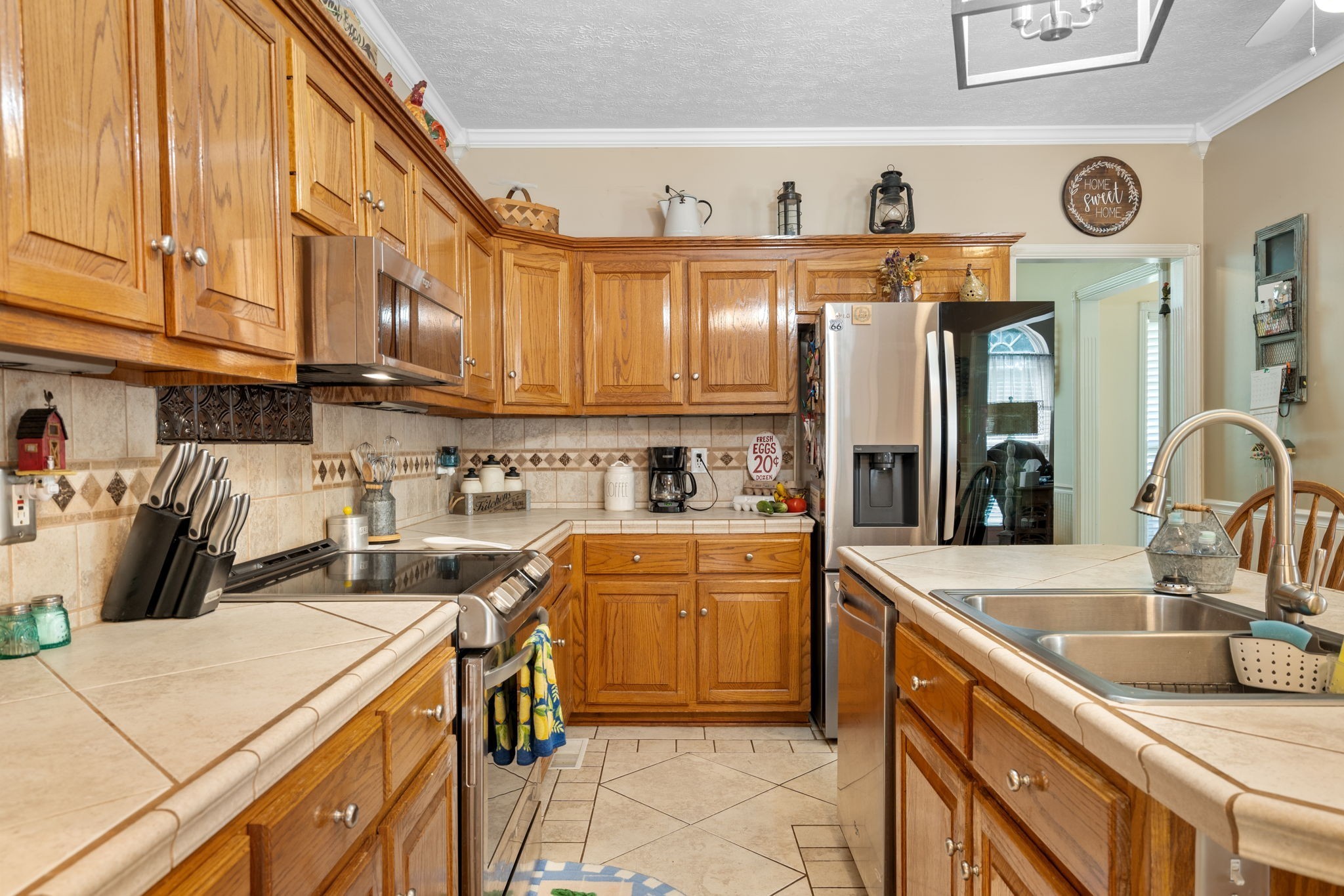 108 Lyon Dr