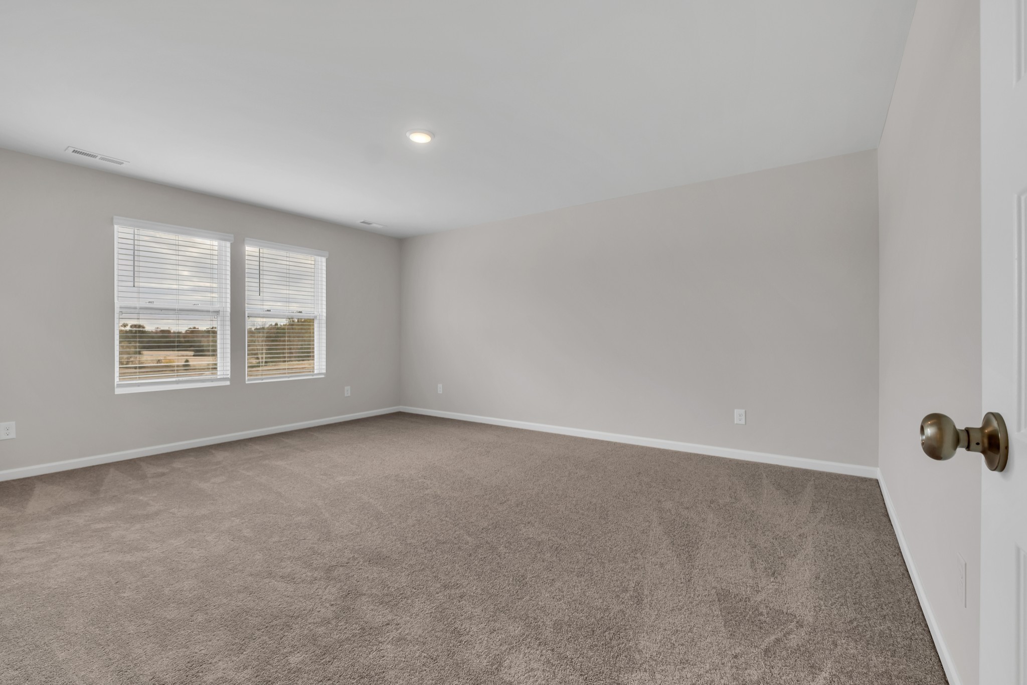 736 Emerson Lane
