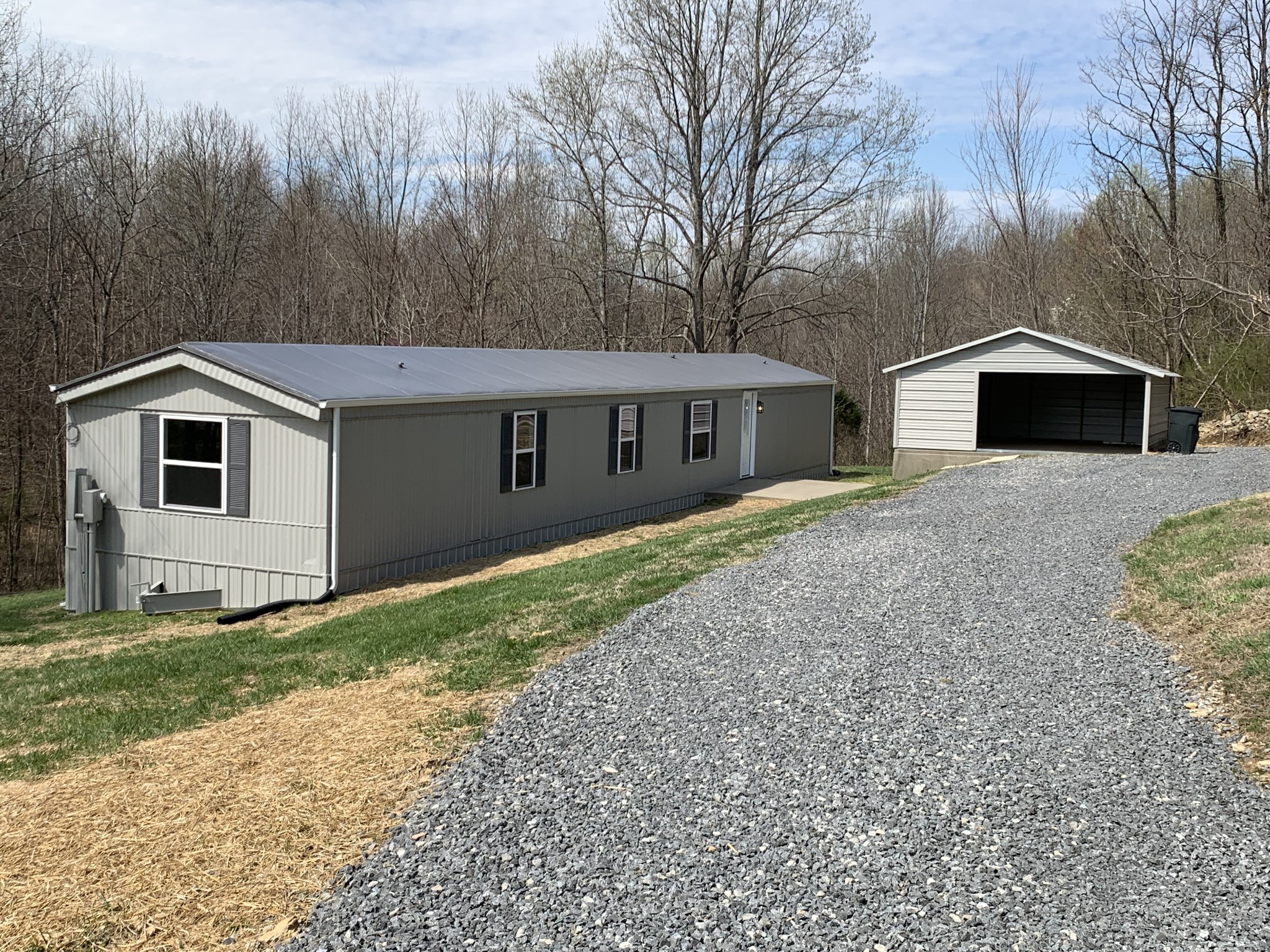 713 Hog Back Ridge Rd