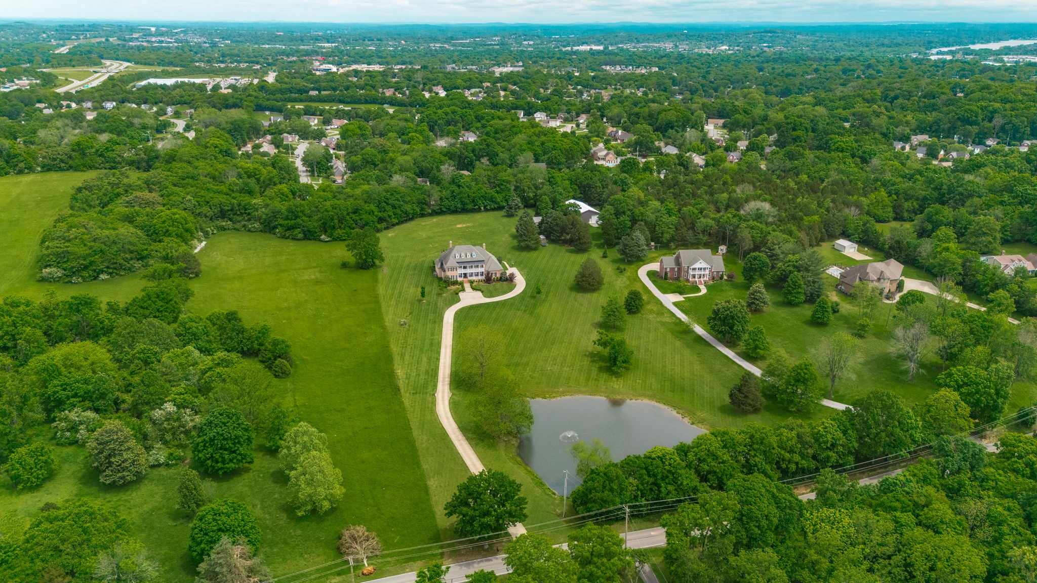 568 Forest Retreat Rd