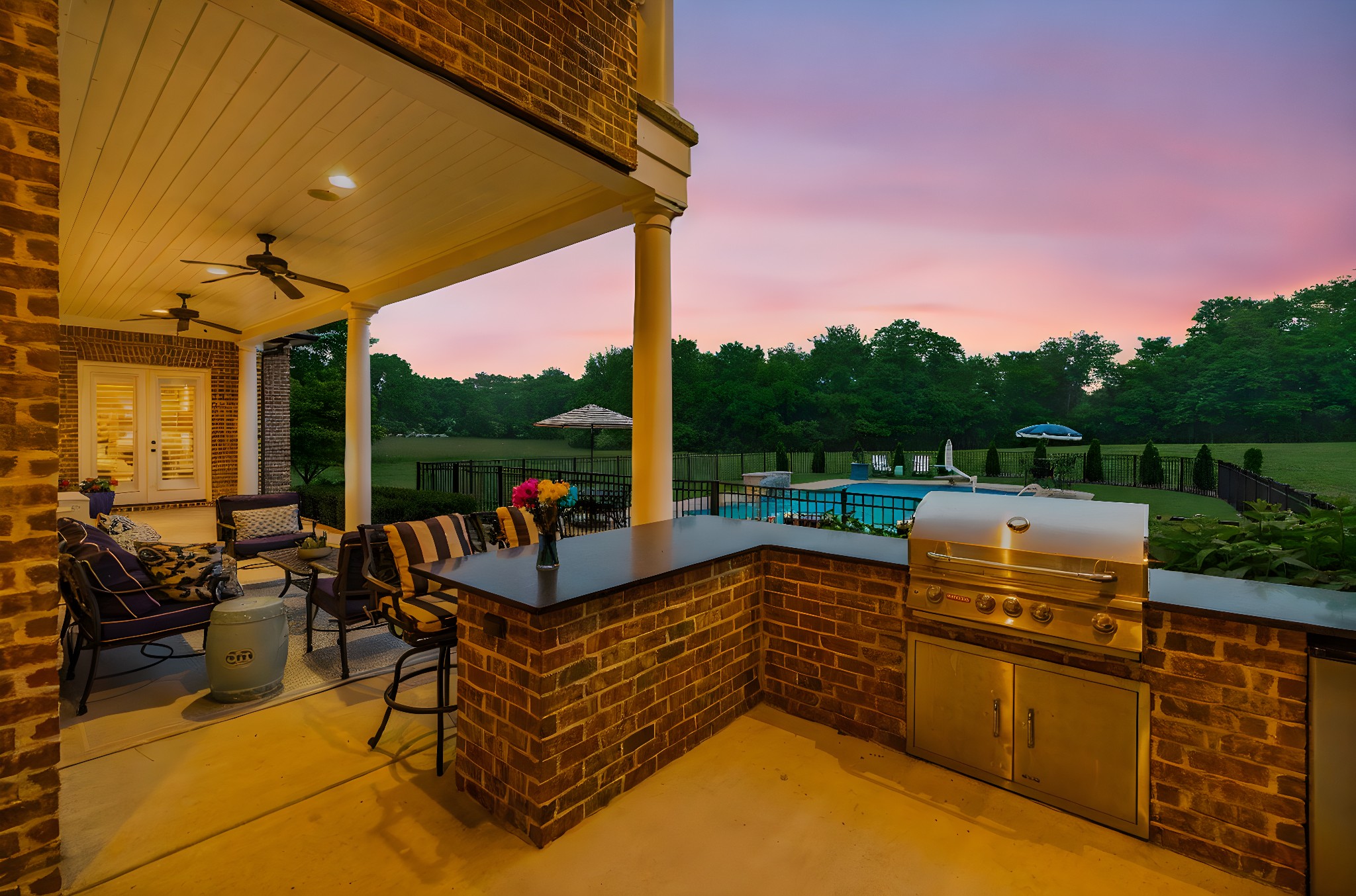 568 Forest Retreat Rd