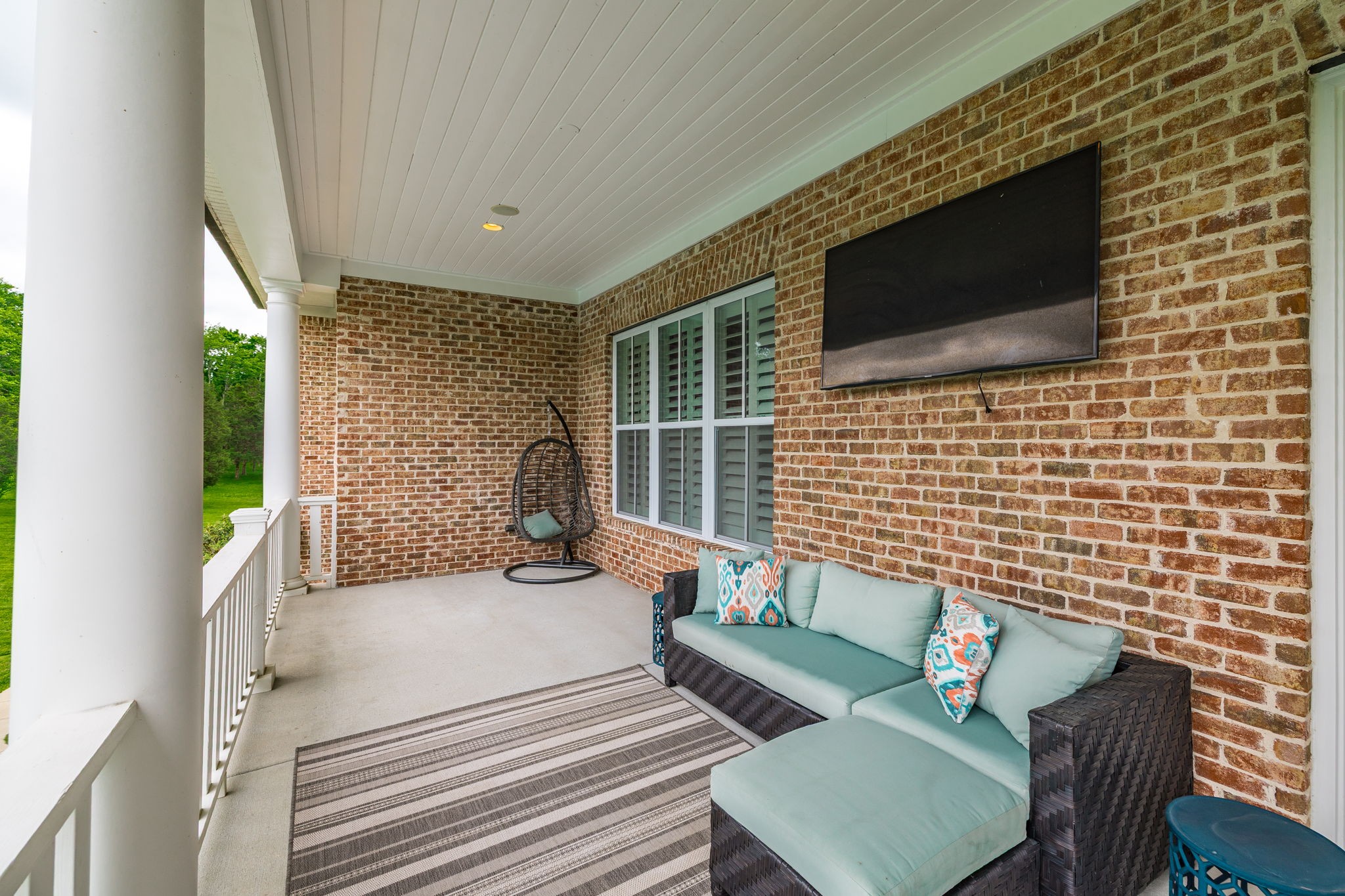 568 Forest Retreat Rd