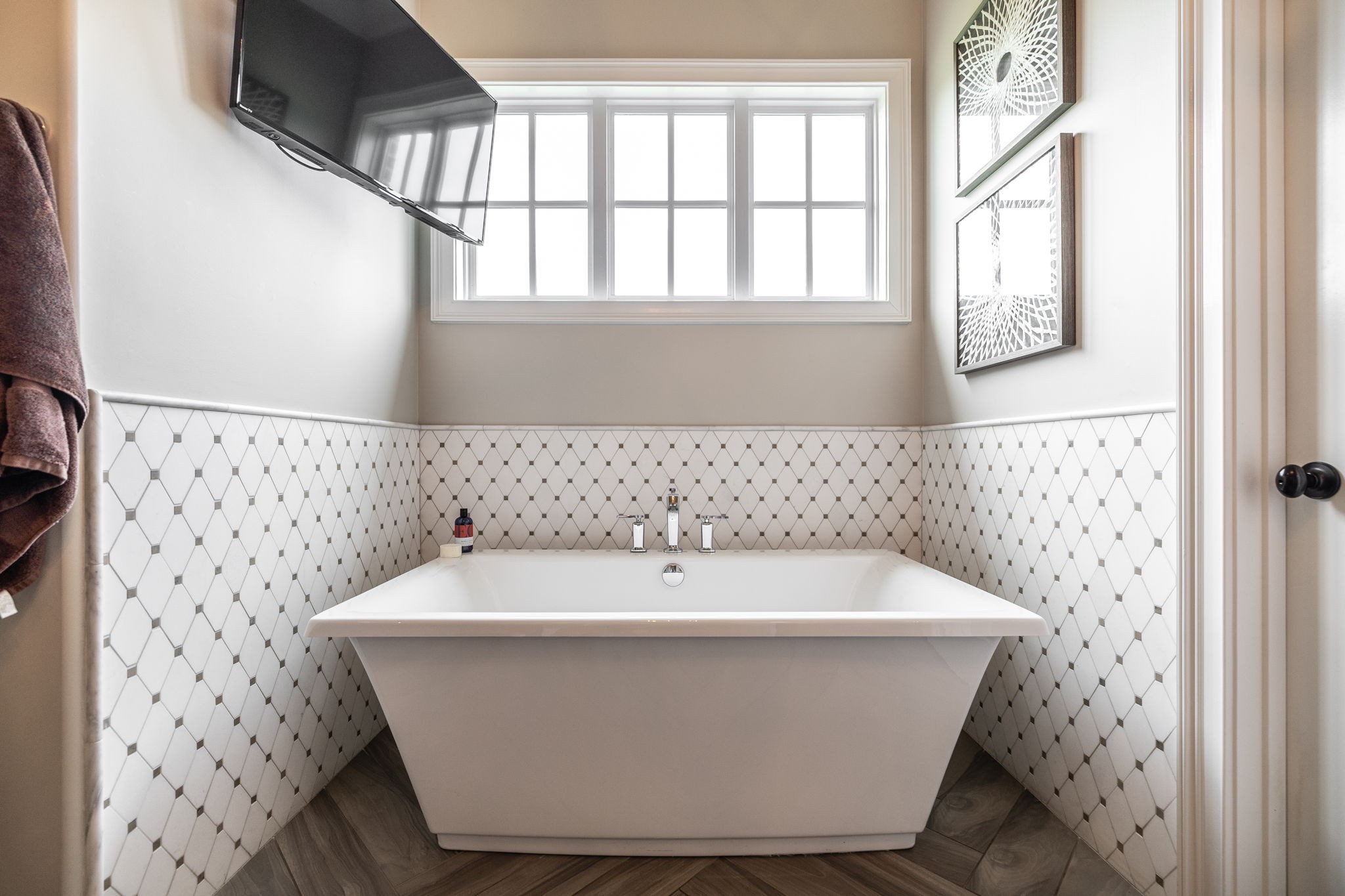 568 Forest Retreat Rd