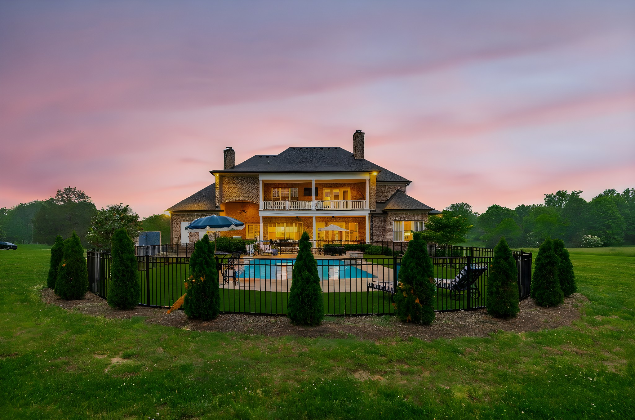 568 Forest Retreat Rd