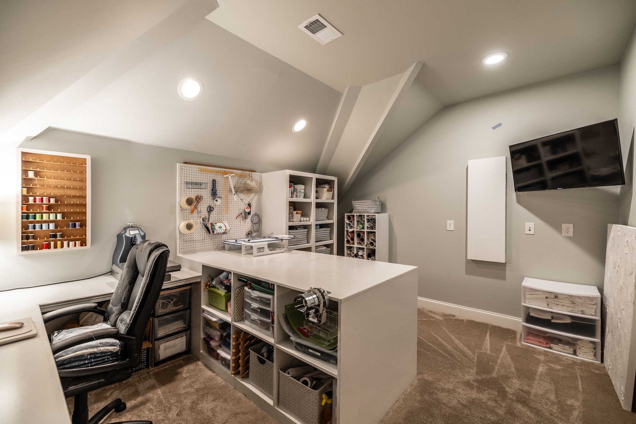 568 Forest Retreat Rd