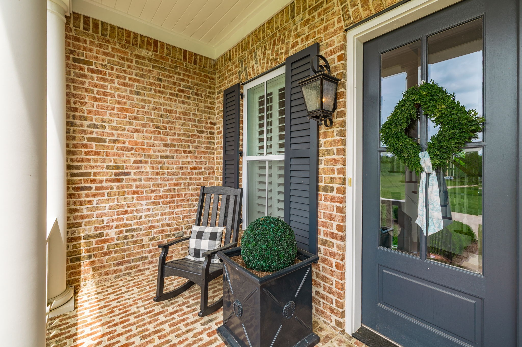 568 Forest Retreat Rd