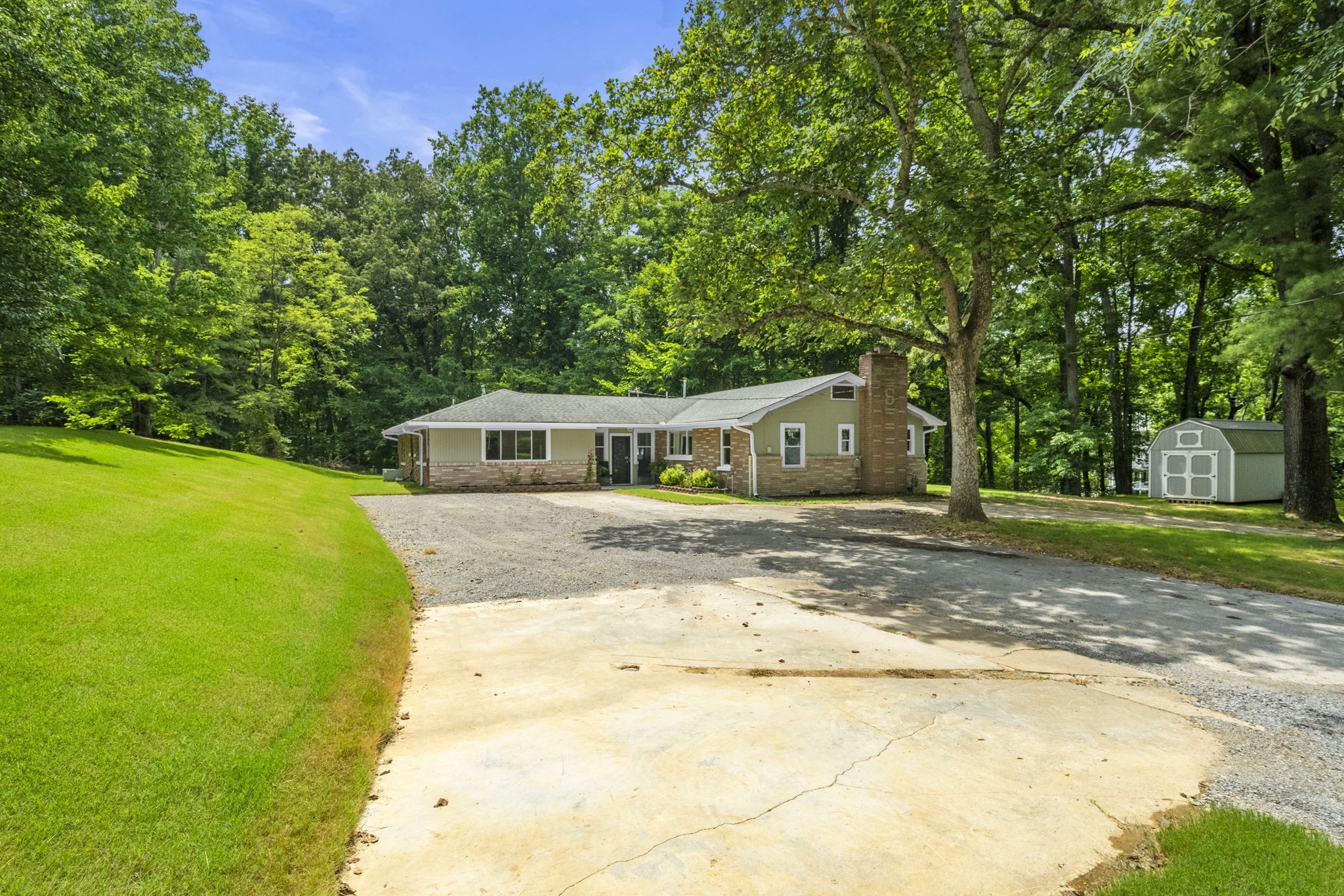 132 Highland Dr