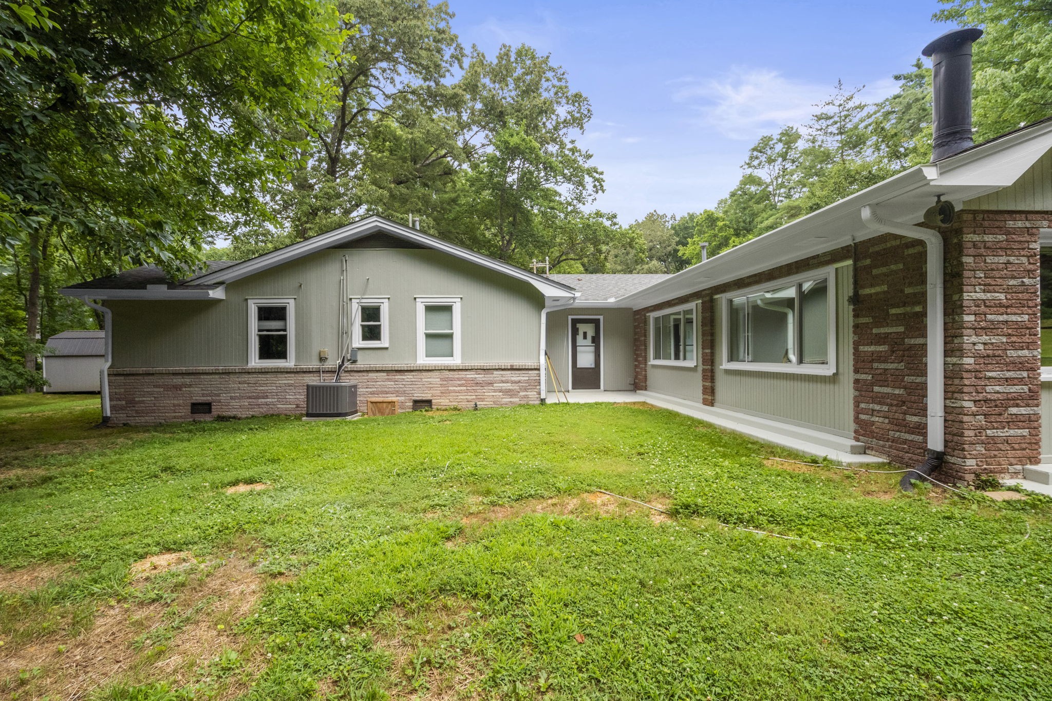 132 Highland Dr