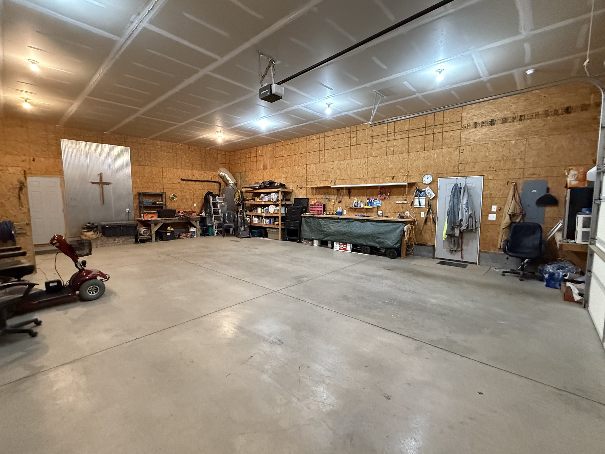 334 N Centerpoint Rd