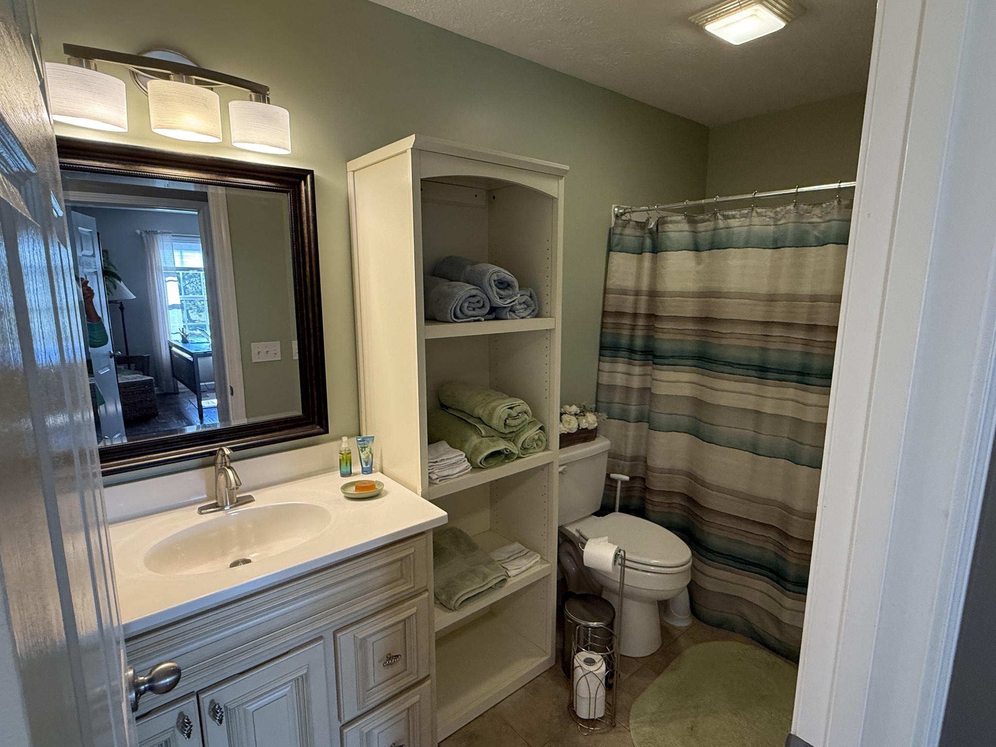 334 N Centerpoint Rd
