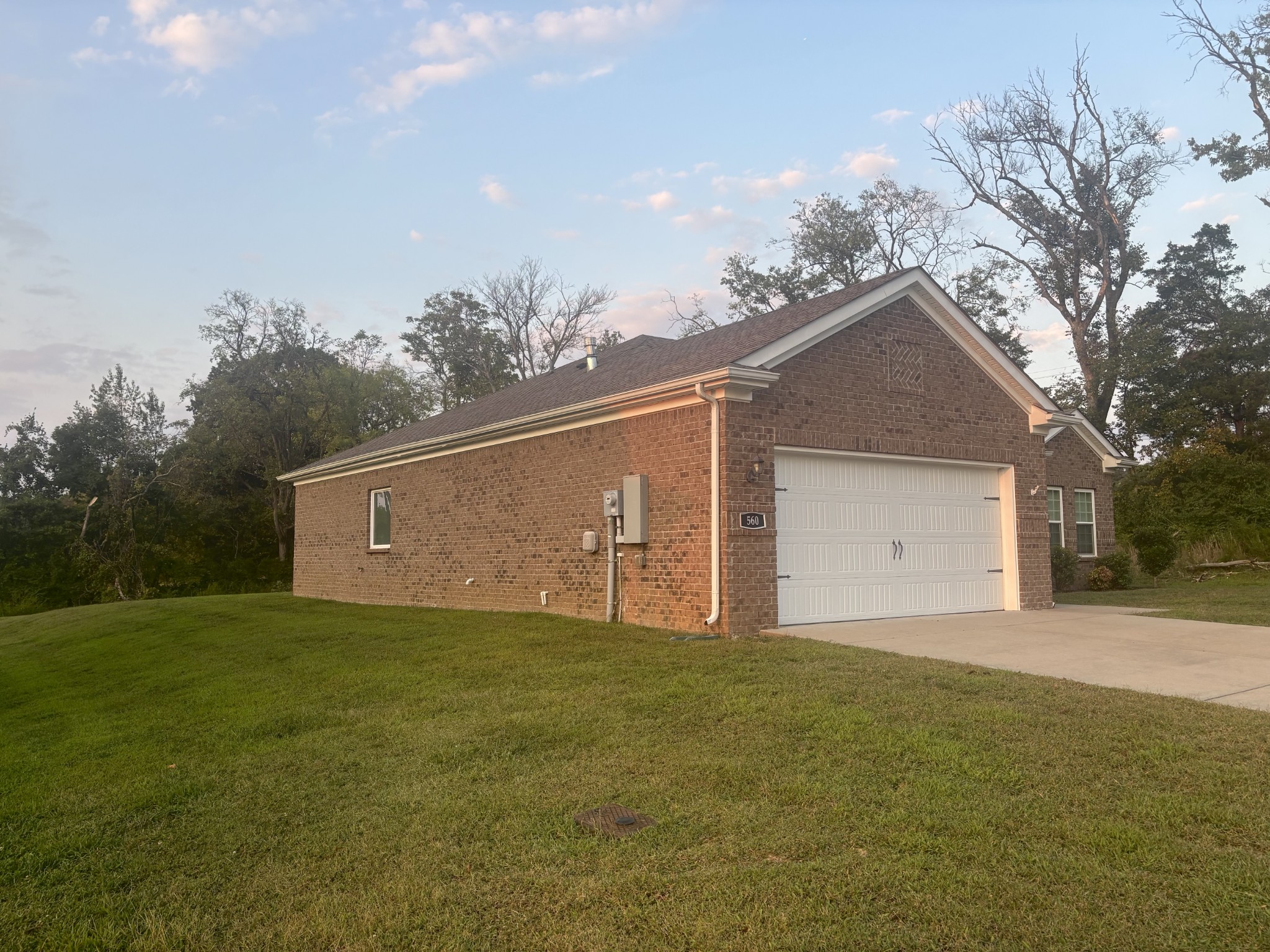 560 Fredericksburg Dr