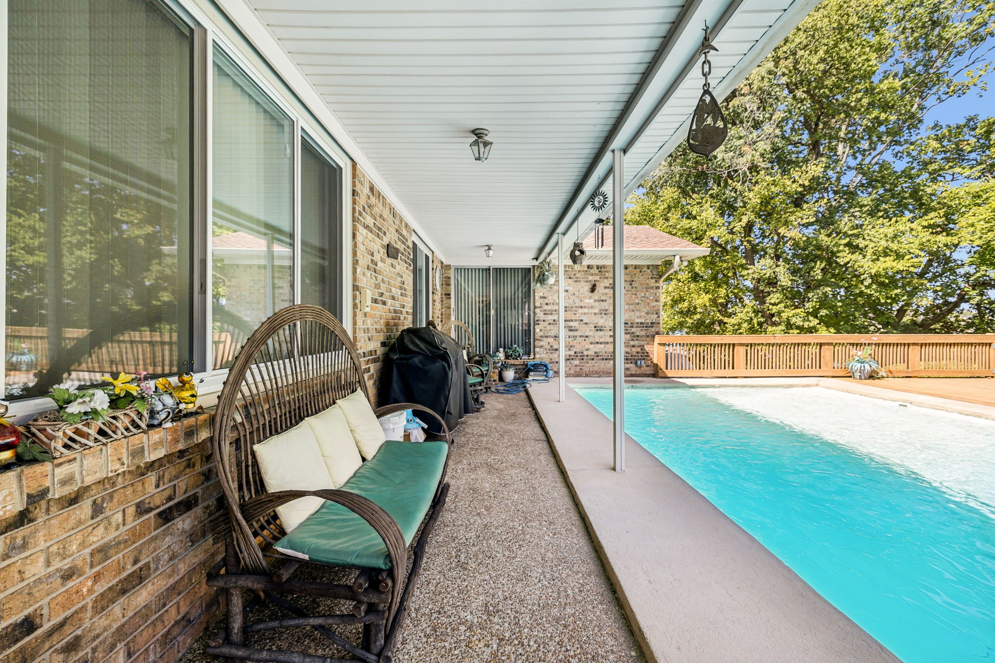 1471 Dickerson Bay Dr