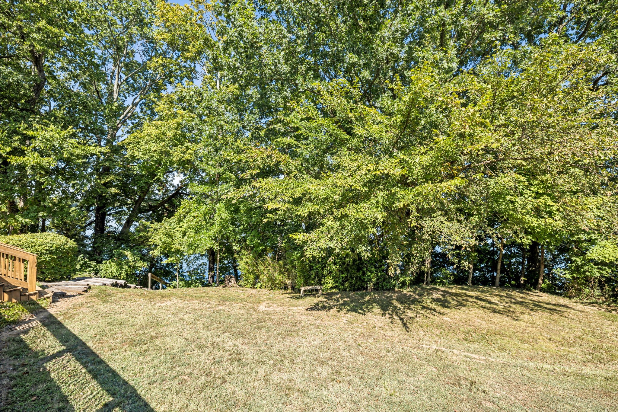1471 Dickerson Bay Dr