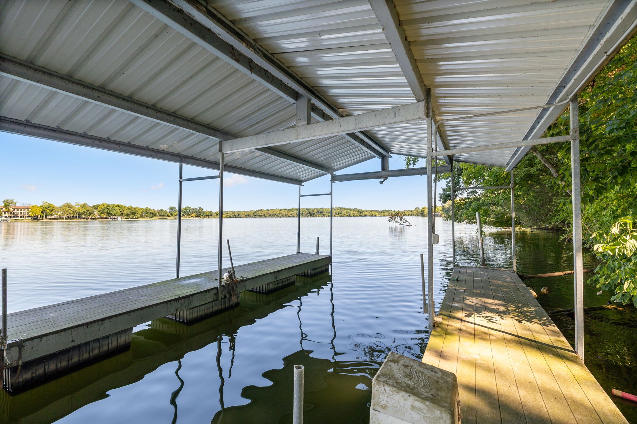1471 Dickerson Bay Dr