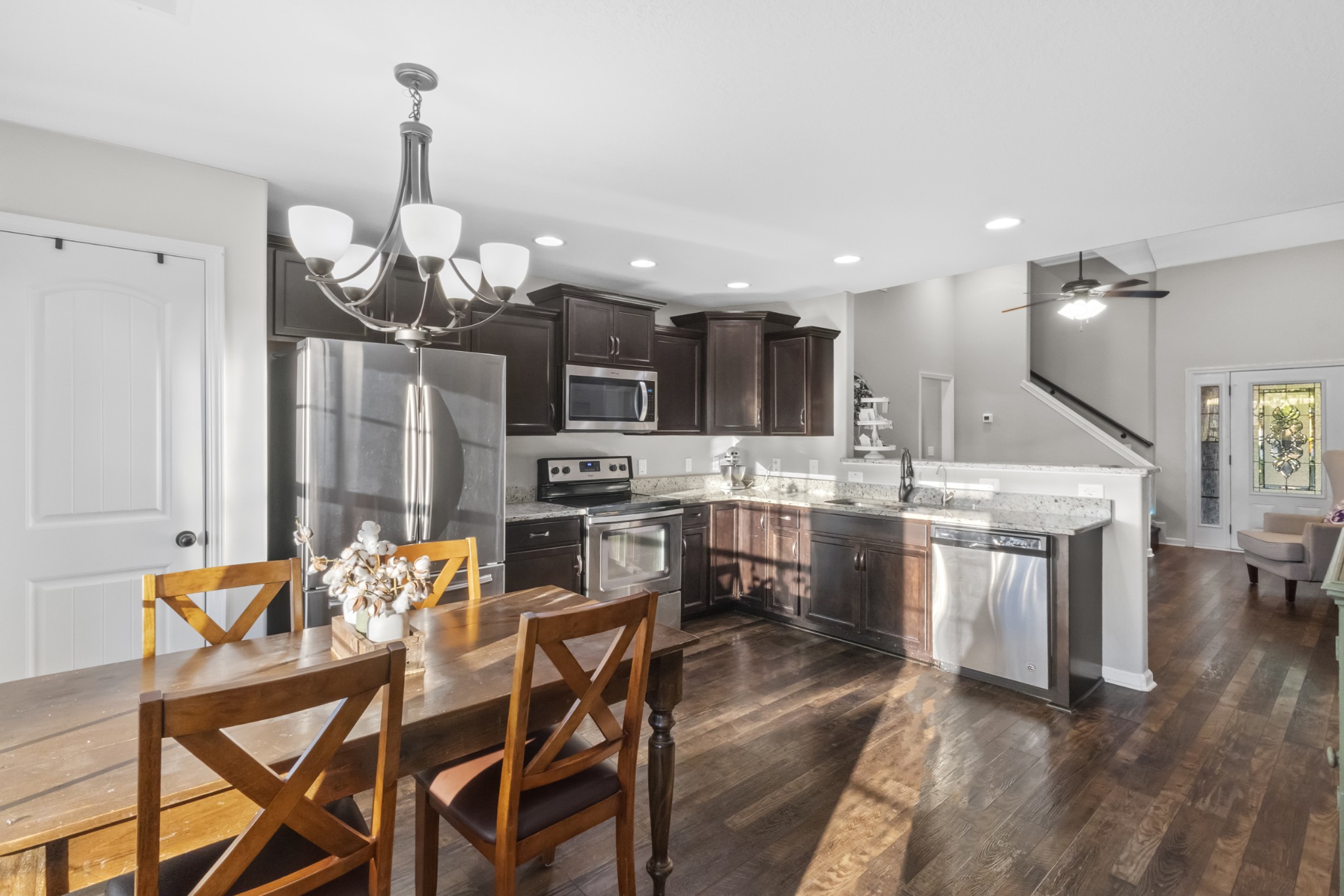 140 Irish Oaks Dr