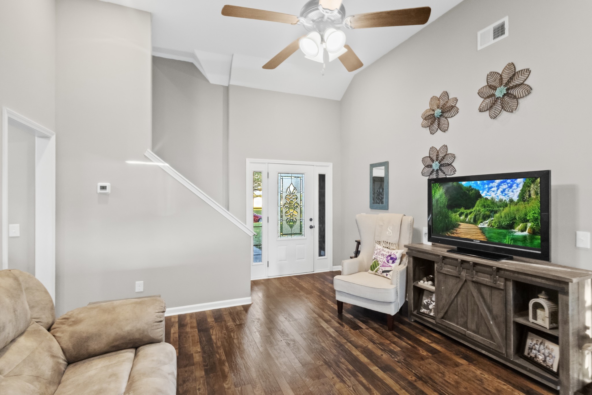 140 Irish Oaks Dr