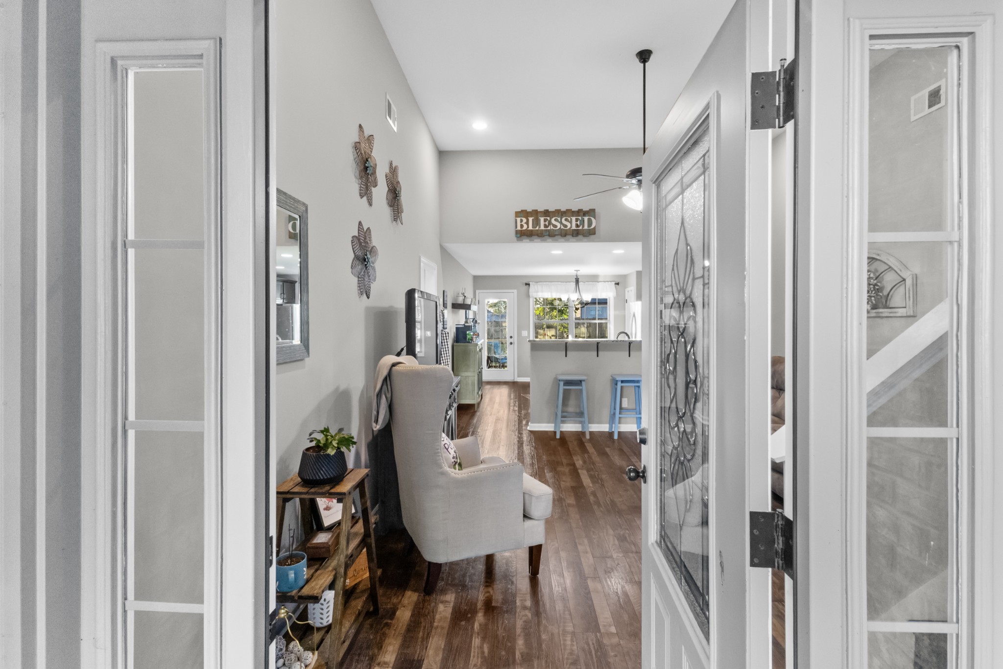 140 Irish Oaks Dr
