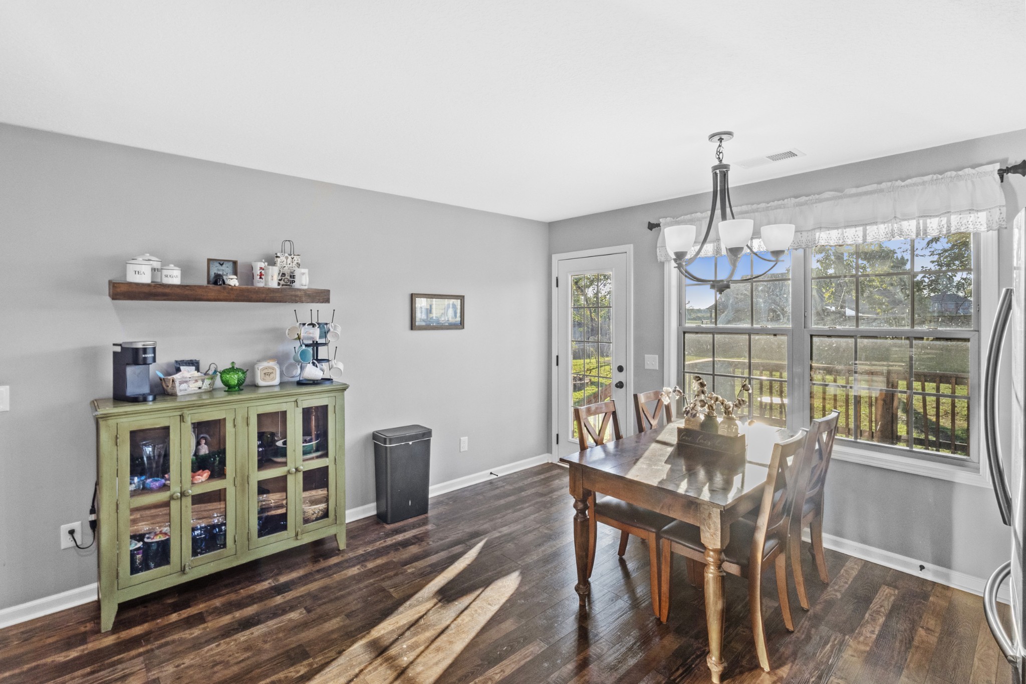 140 Irish Oaks Dr