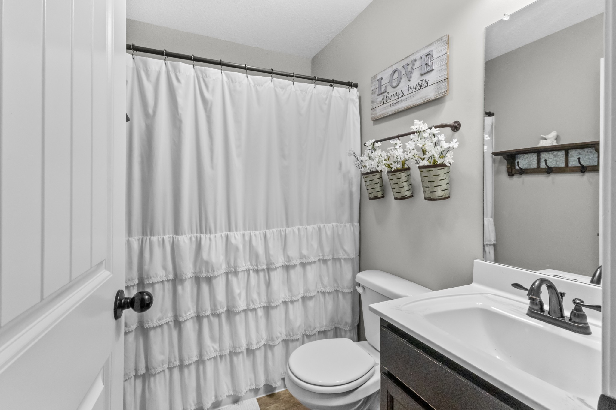 140 Irish Oaks Dr