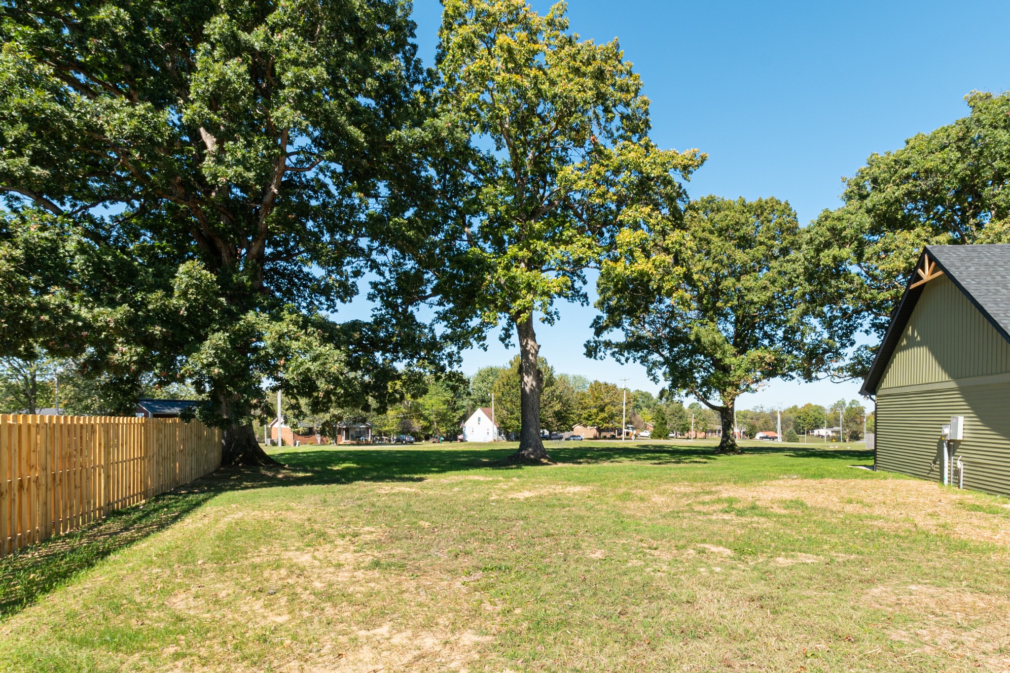 2306 Highway 76