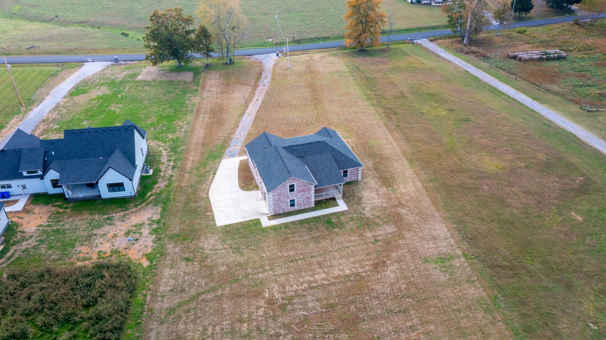 120 Freeland Rd
