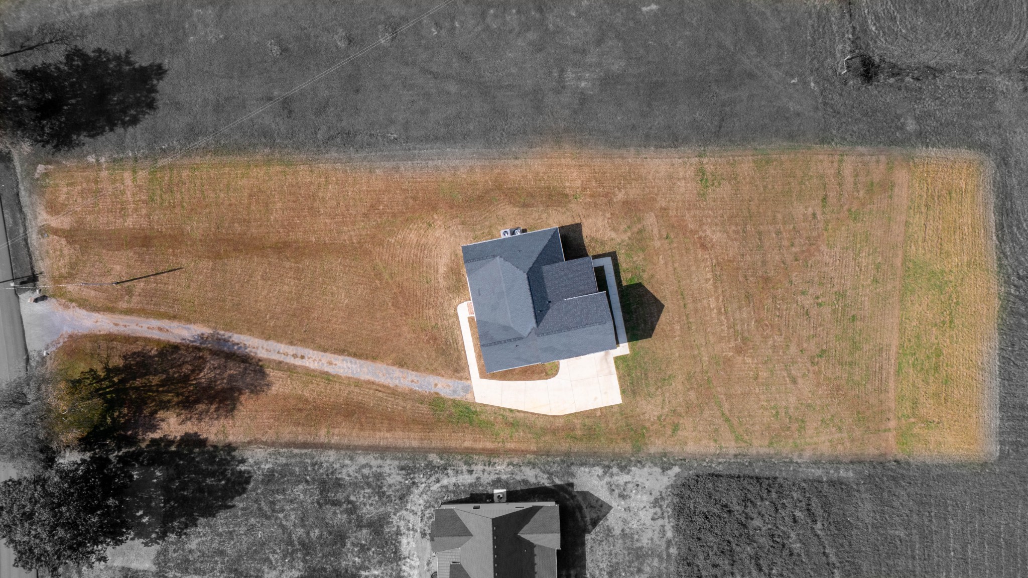 120 Freeland Rd