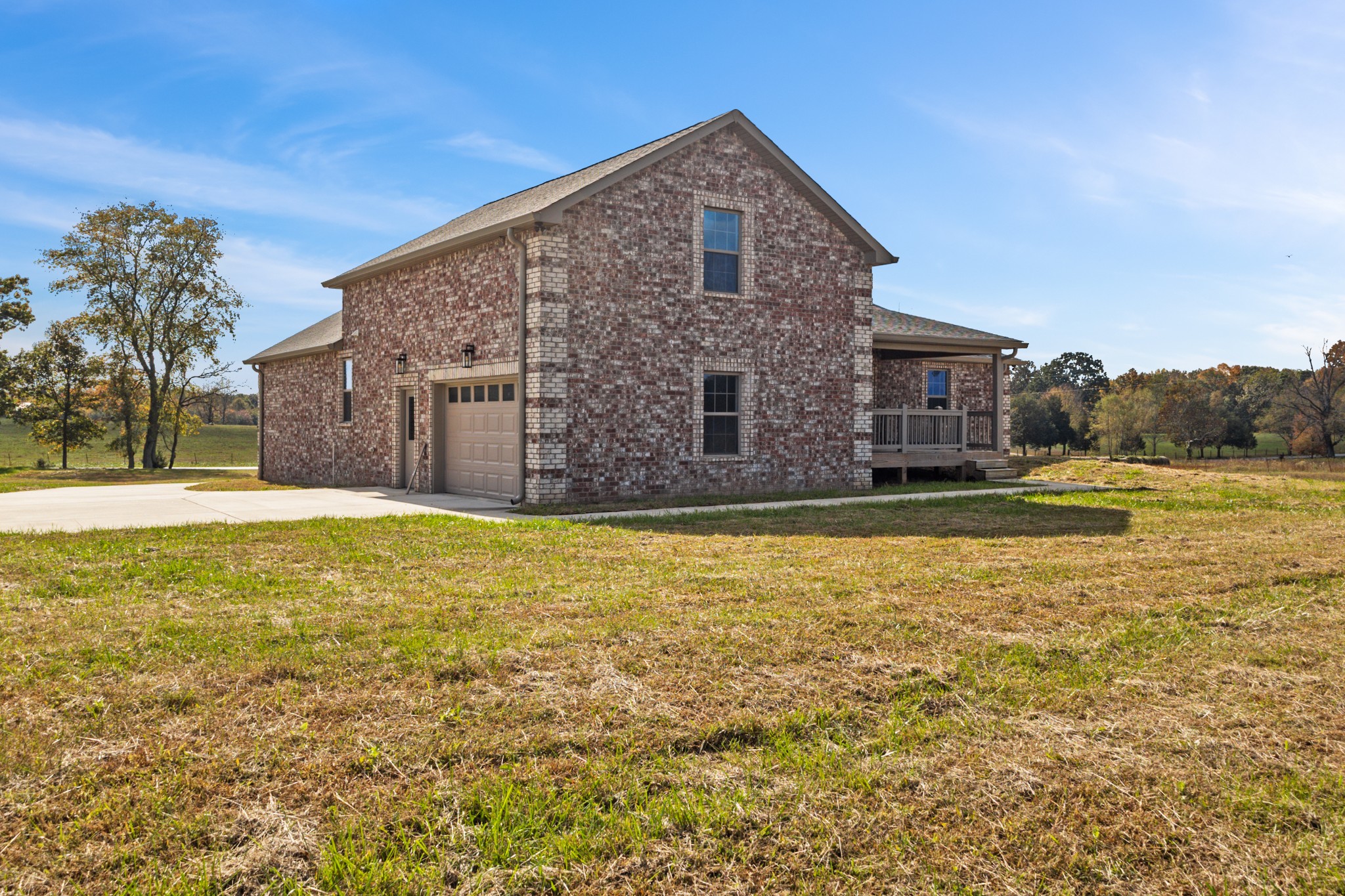 120 Freeland Rd