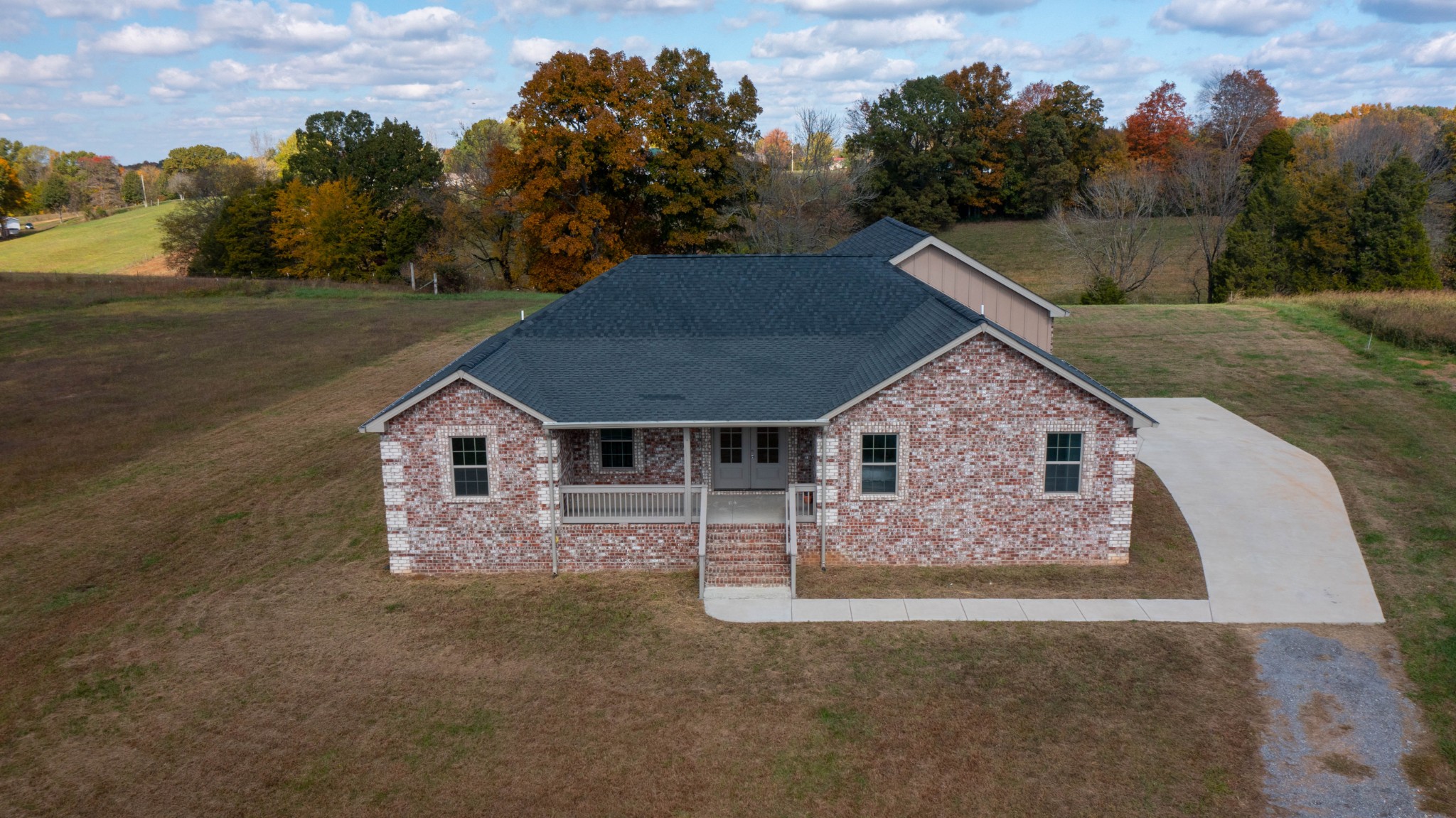 120 Freeland Rd