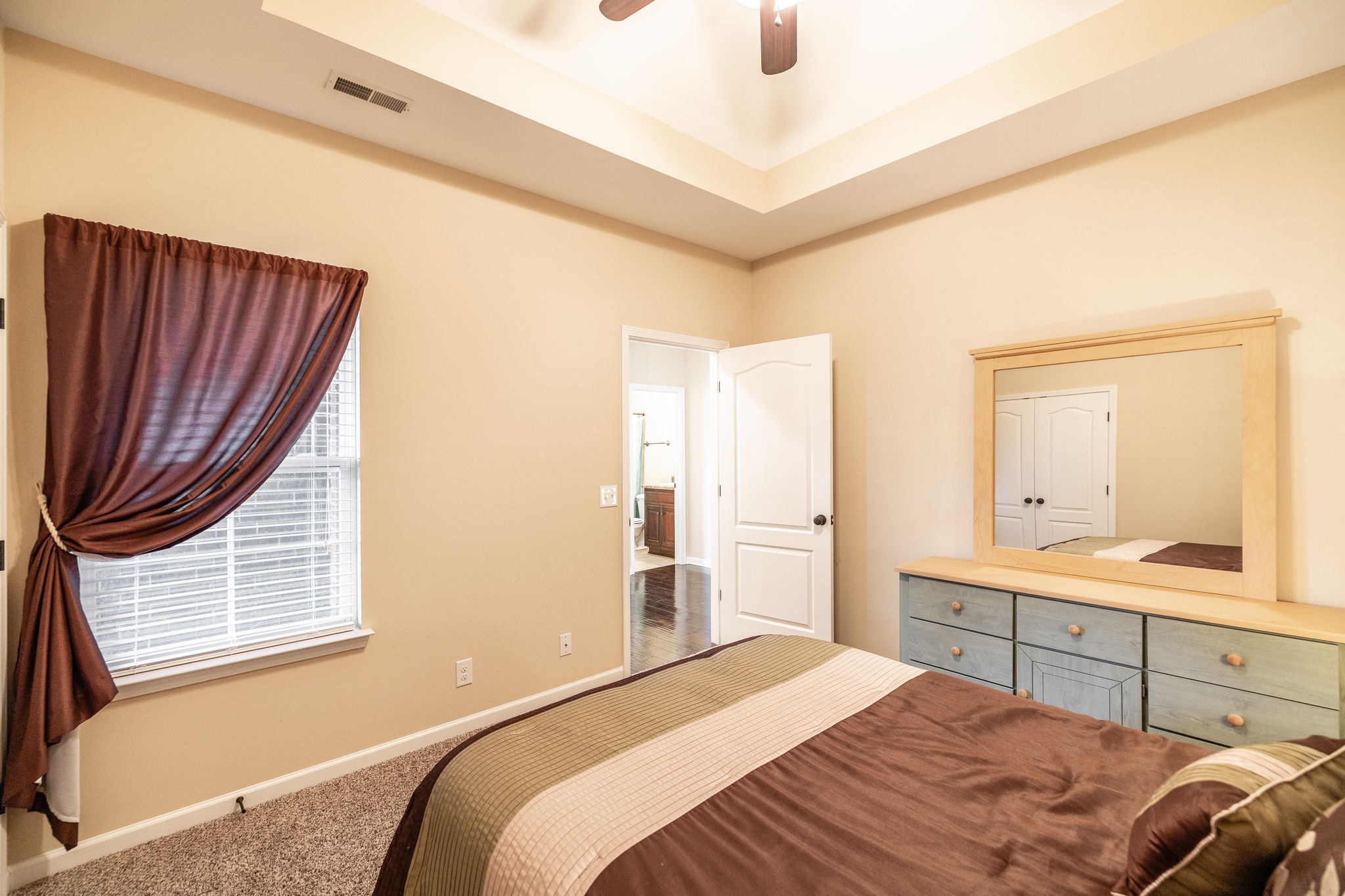 610 Indian Ridge Cir