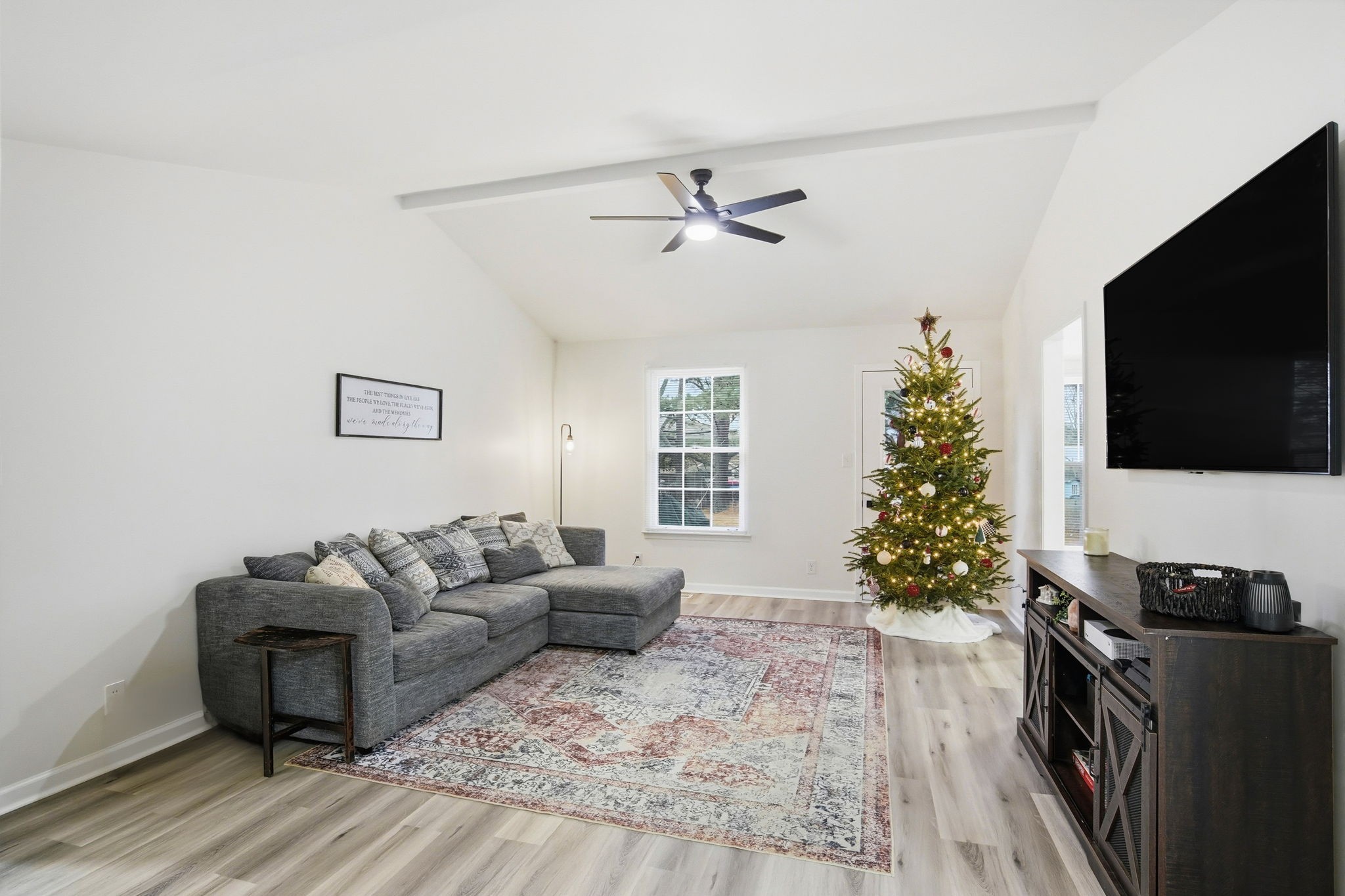 104 Nuthatch Cir