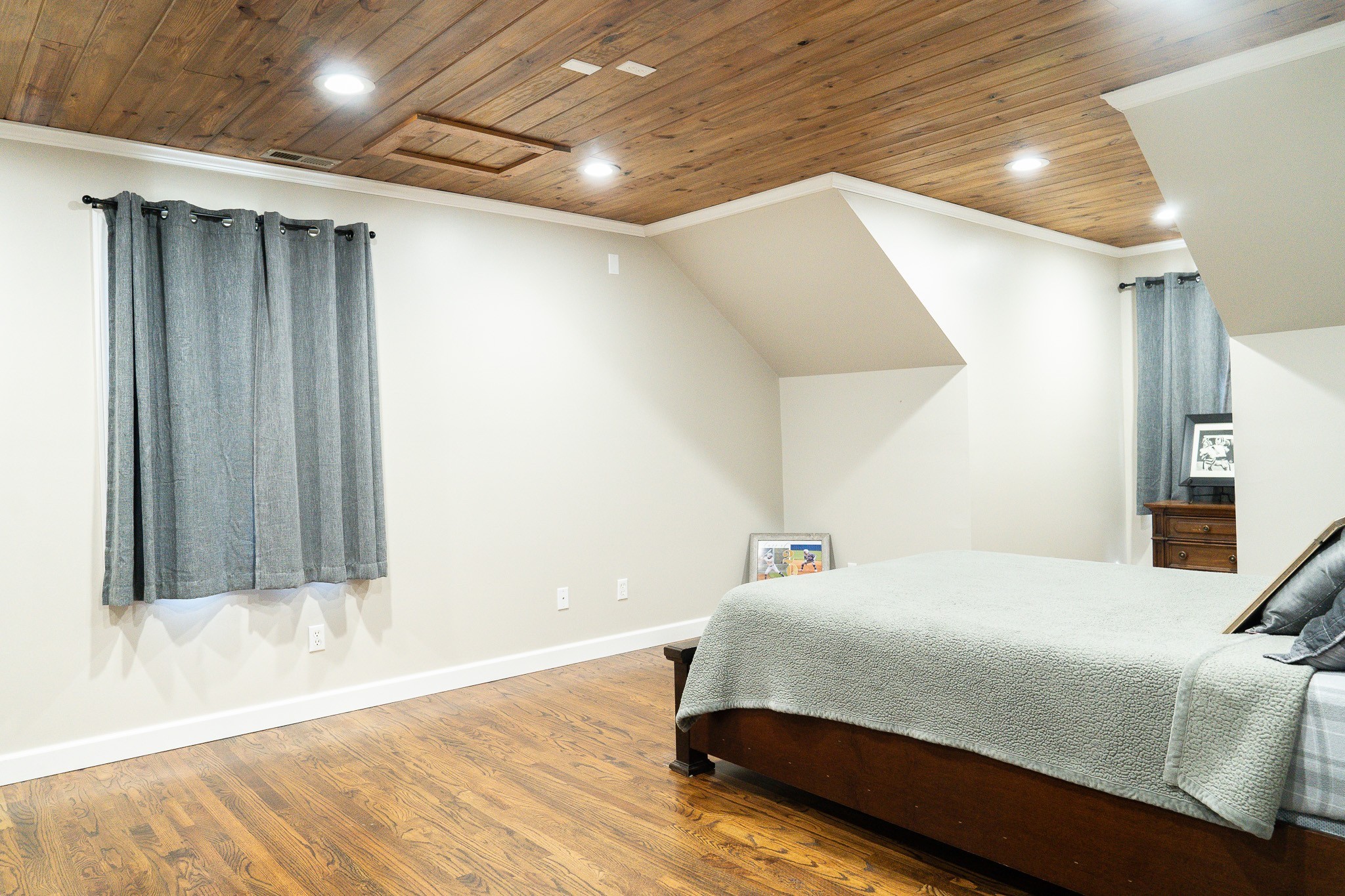1243 Cave Hill Rd