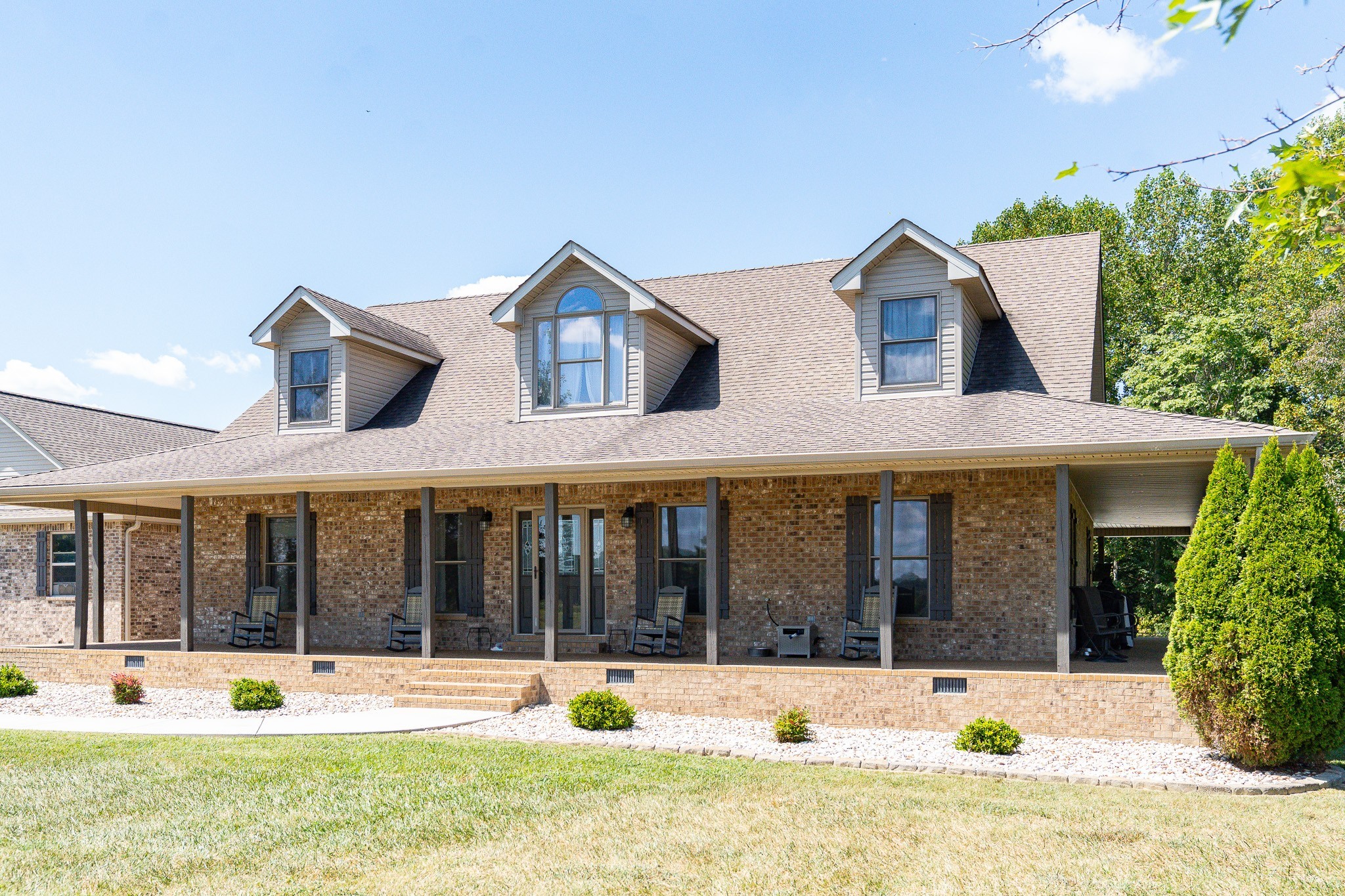 1243 Cave Hill Rd