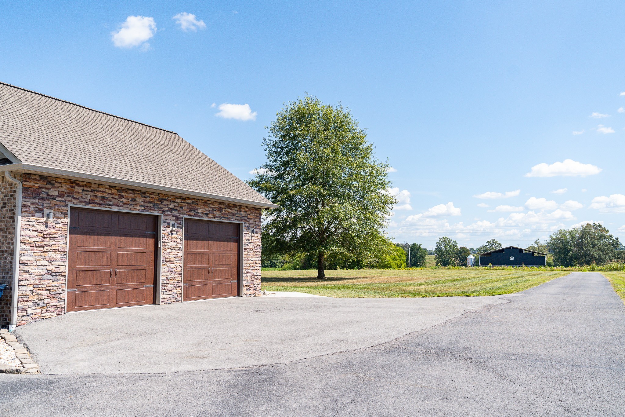 1243 Cave Hill Rd