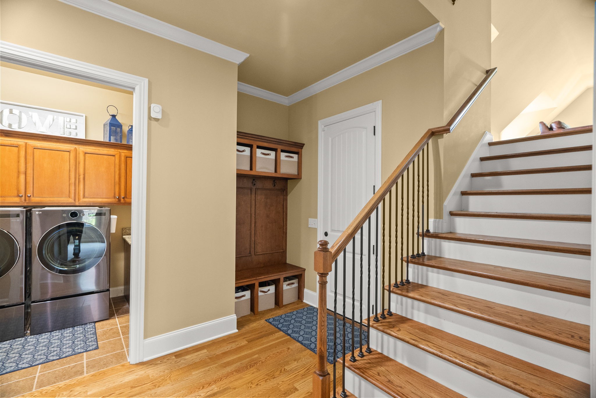 1606 Boardwalk Pl