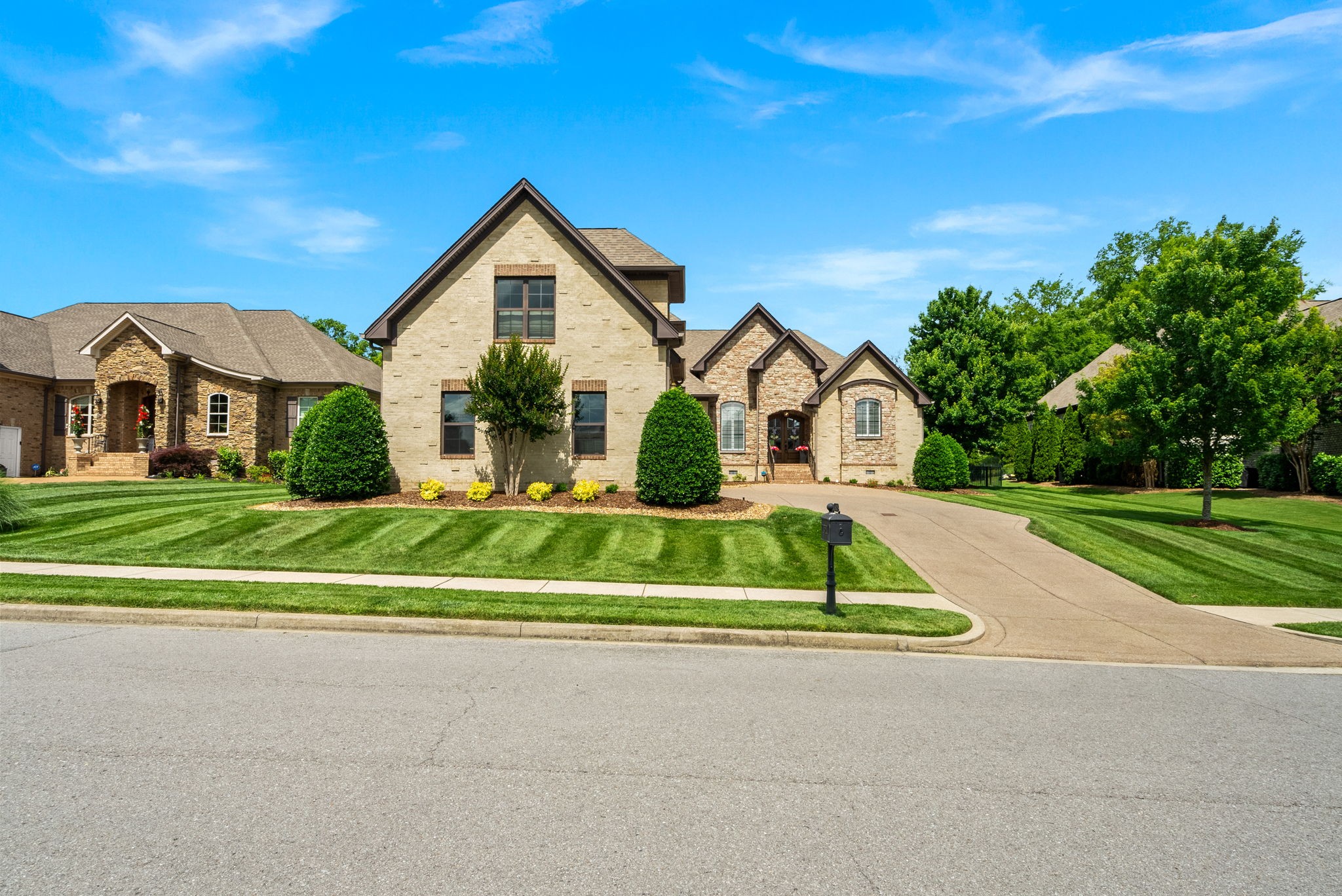 1606 Boardwalk Pl