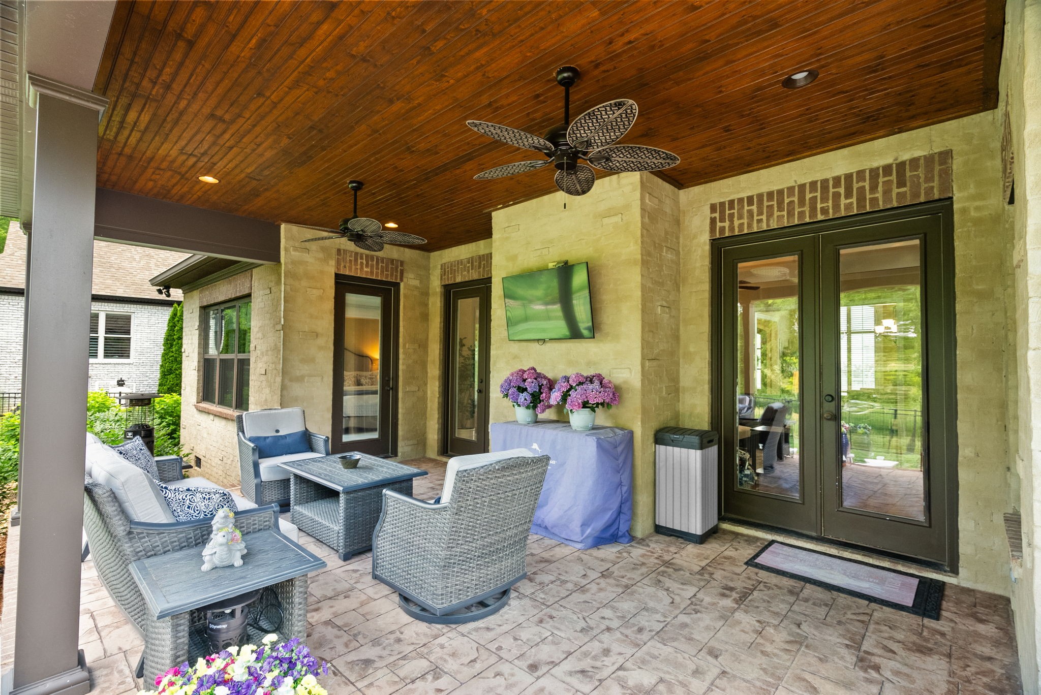 1606 Boardwalk Pl