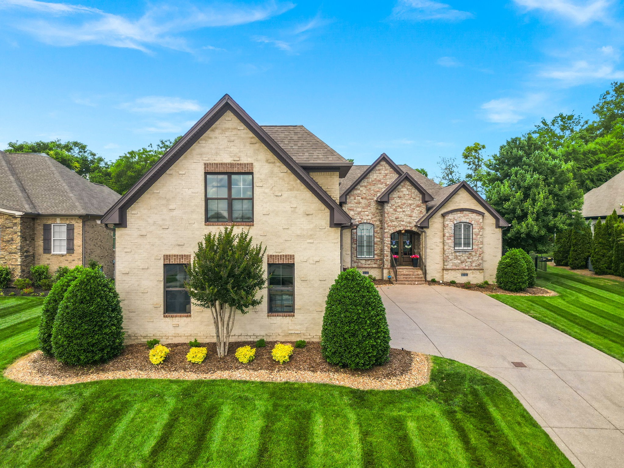 1606 Boardwalk Pl