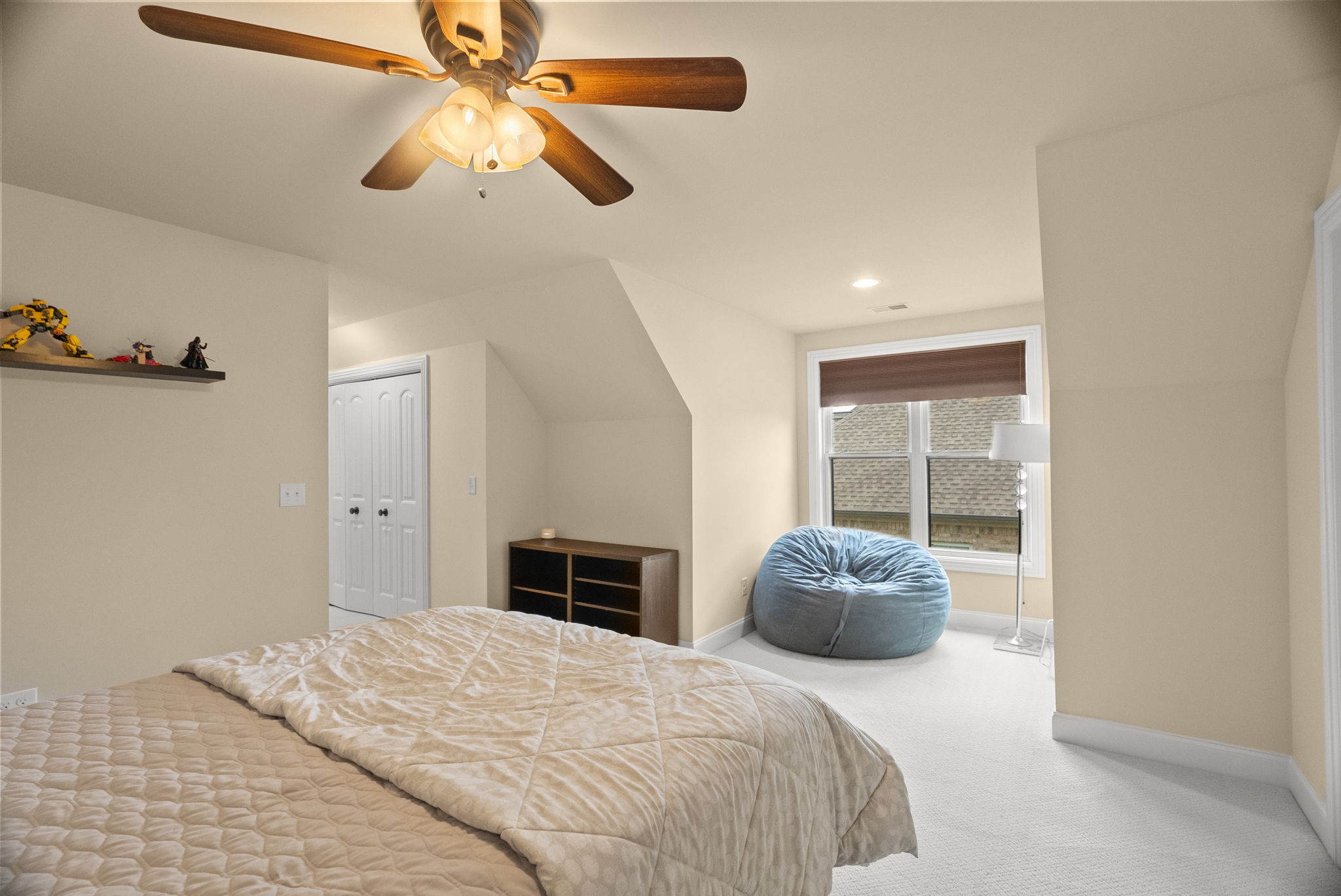1606 Boardwalk Pl