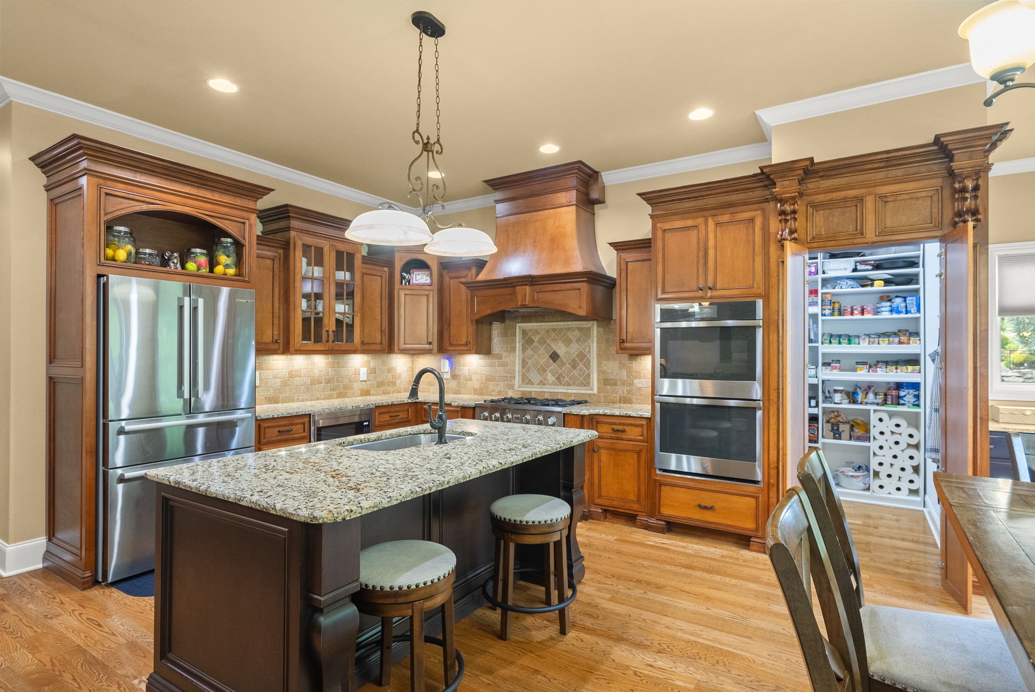 1606 Boardwalk Pl