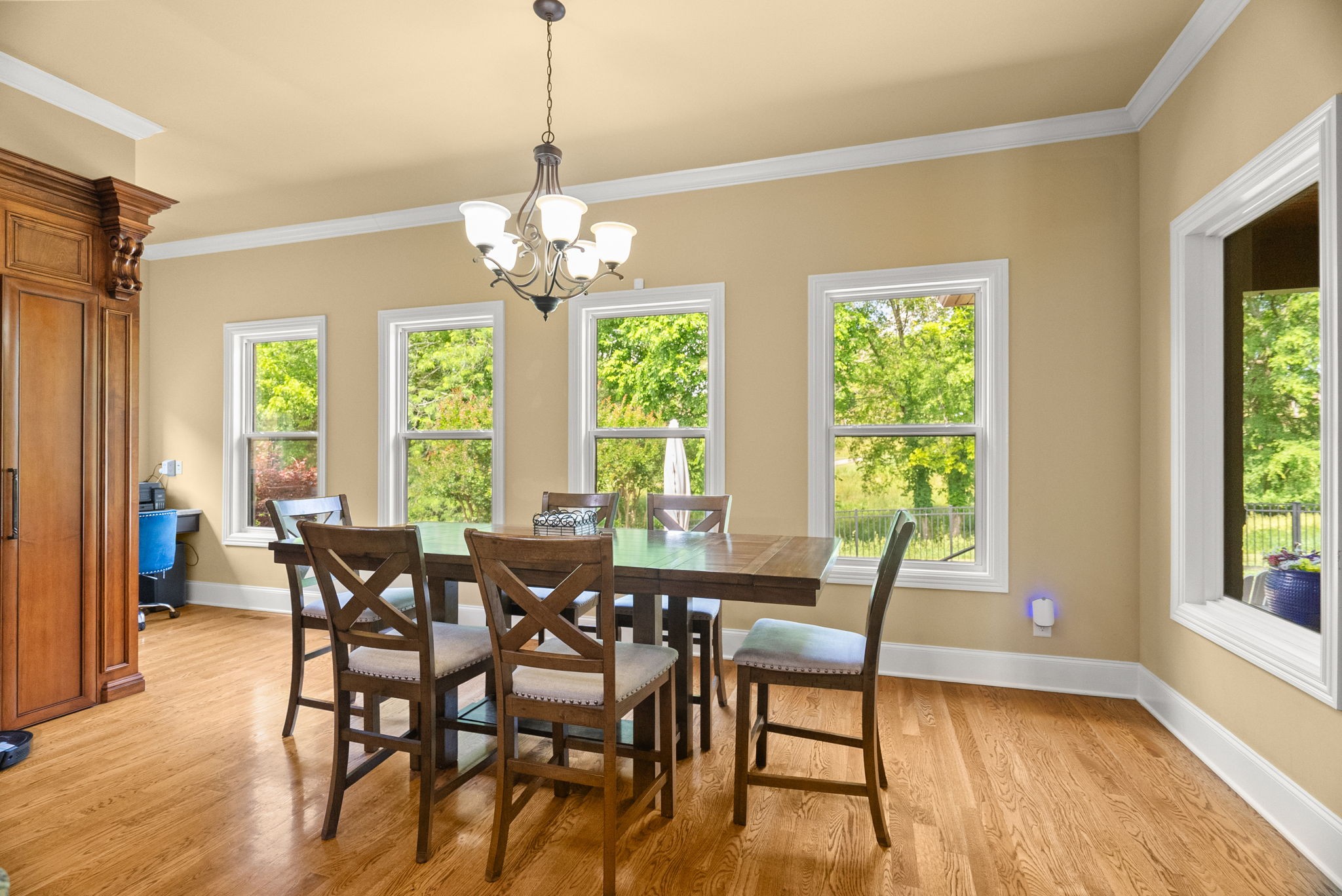 1606 Boardwalk Pl