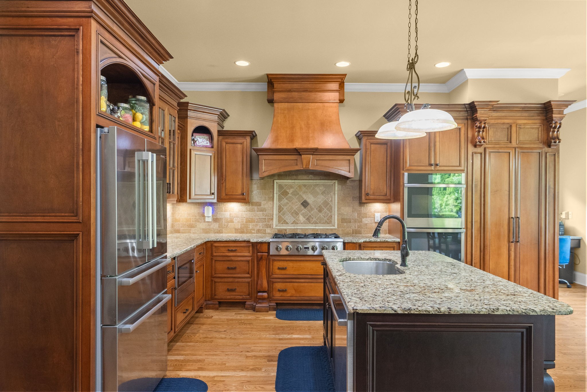 1606 Boardwalk Pl