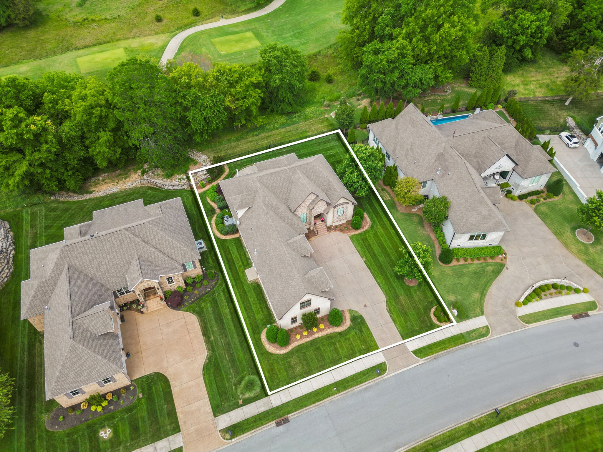 1606 Boardwalk Pl