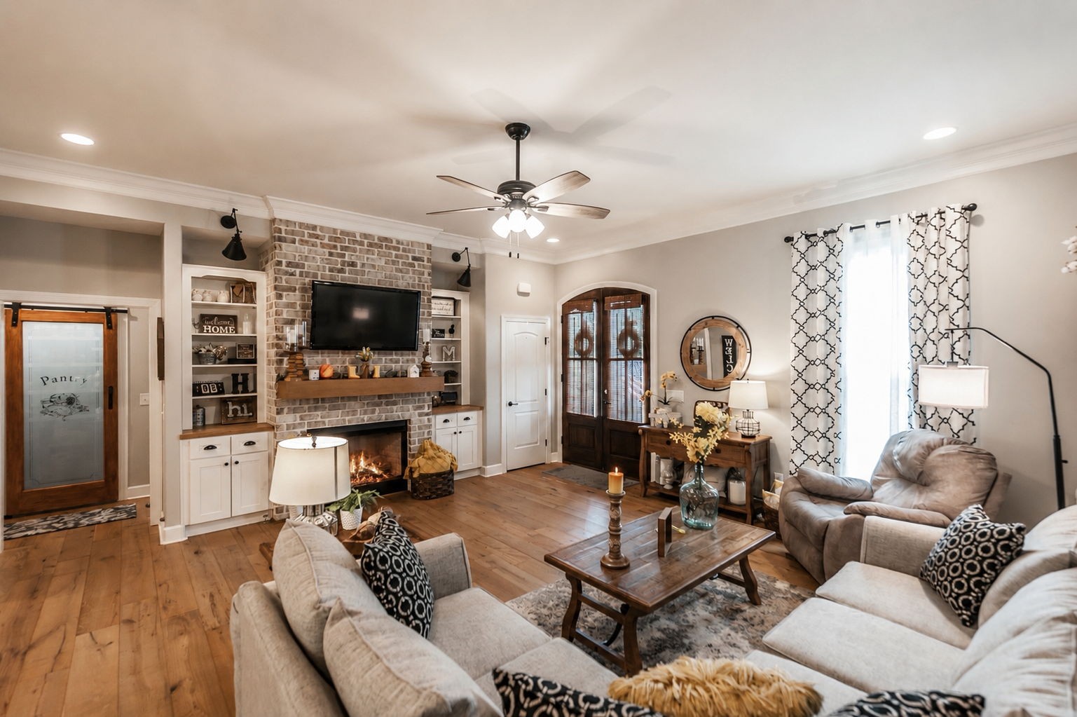 145 Bloomsbury Dr