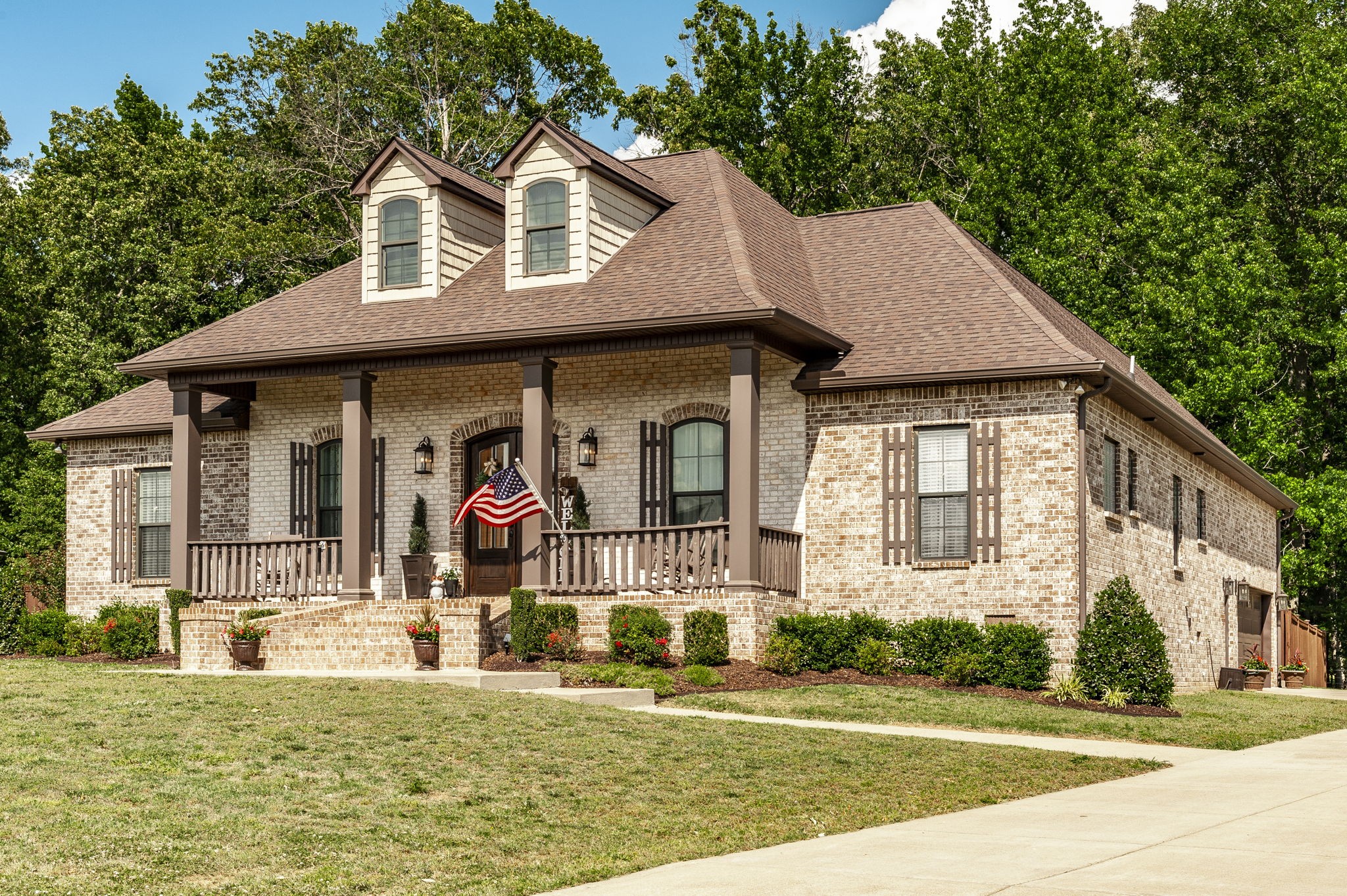 145 Bloomsbury Dr