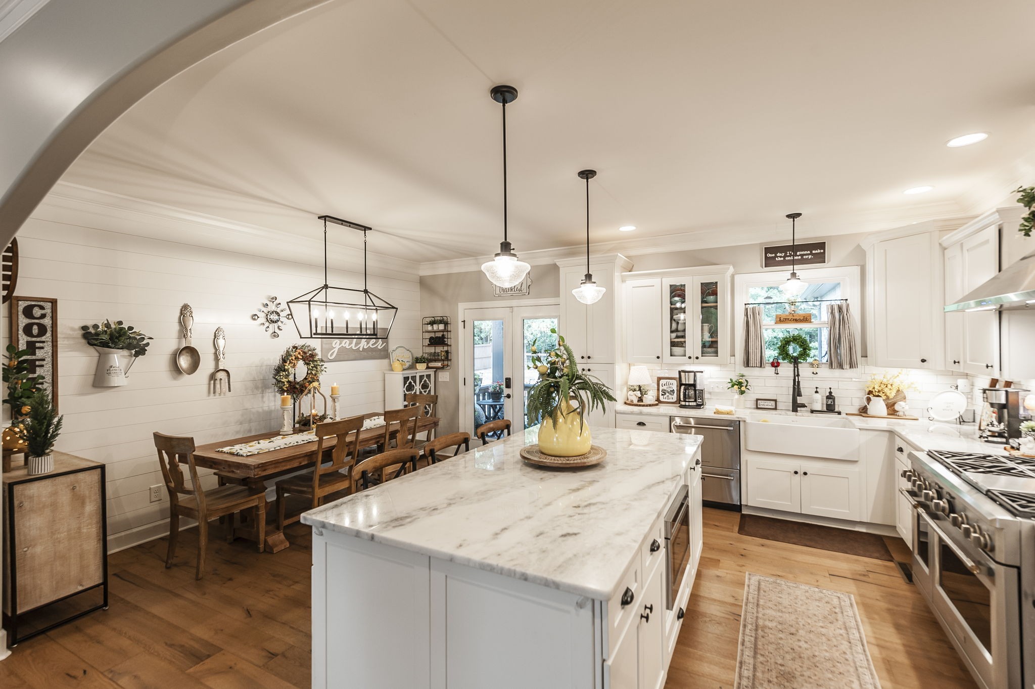 145 Bloomsbury Dr