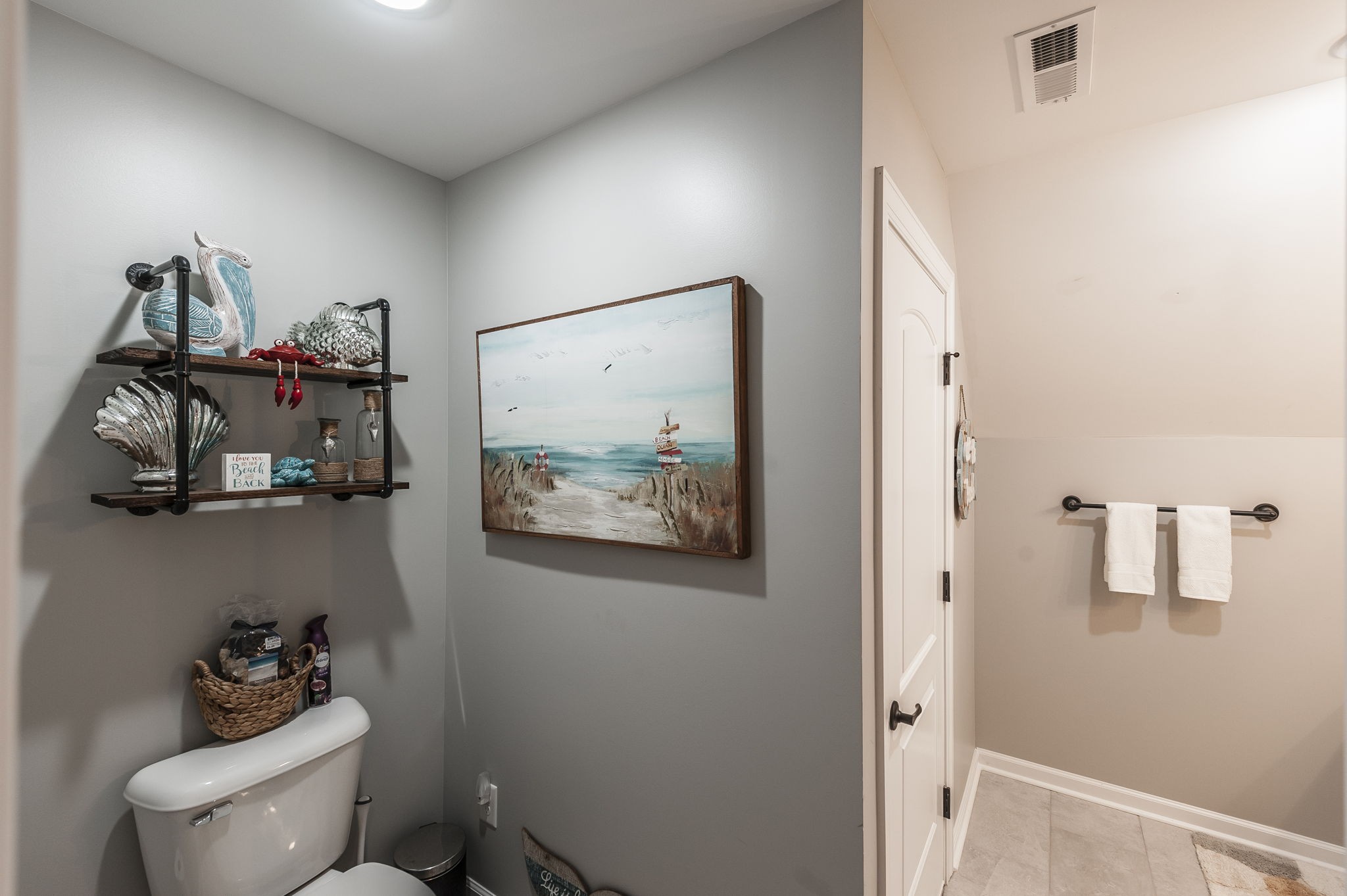 145 Bloomsbury Dr