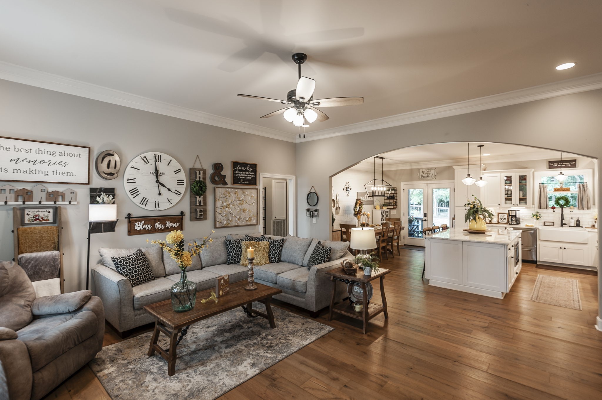 145 Bloomsbury Dr