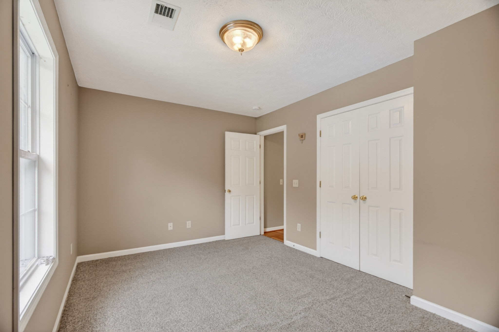 128 Cody Ct