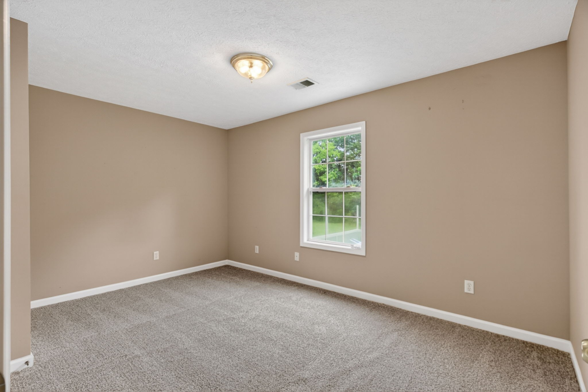 128 Cody Ct