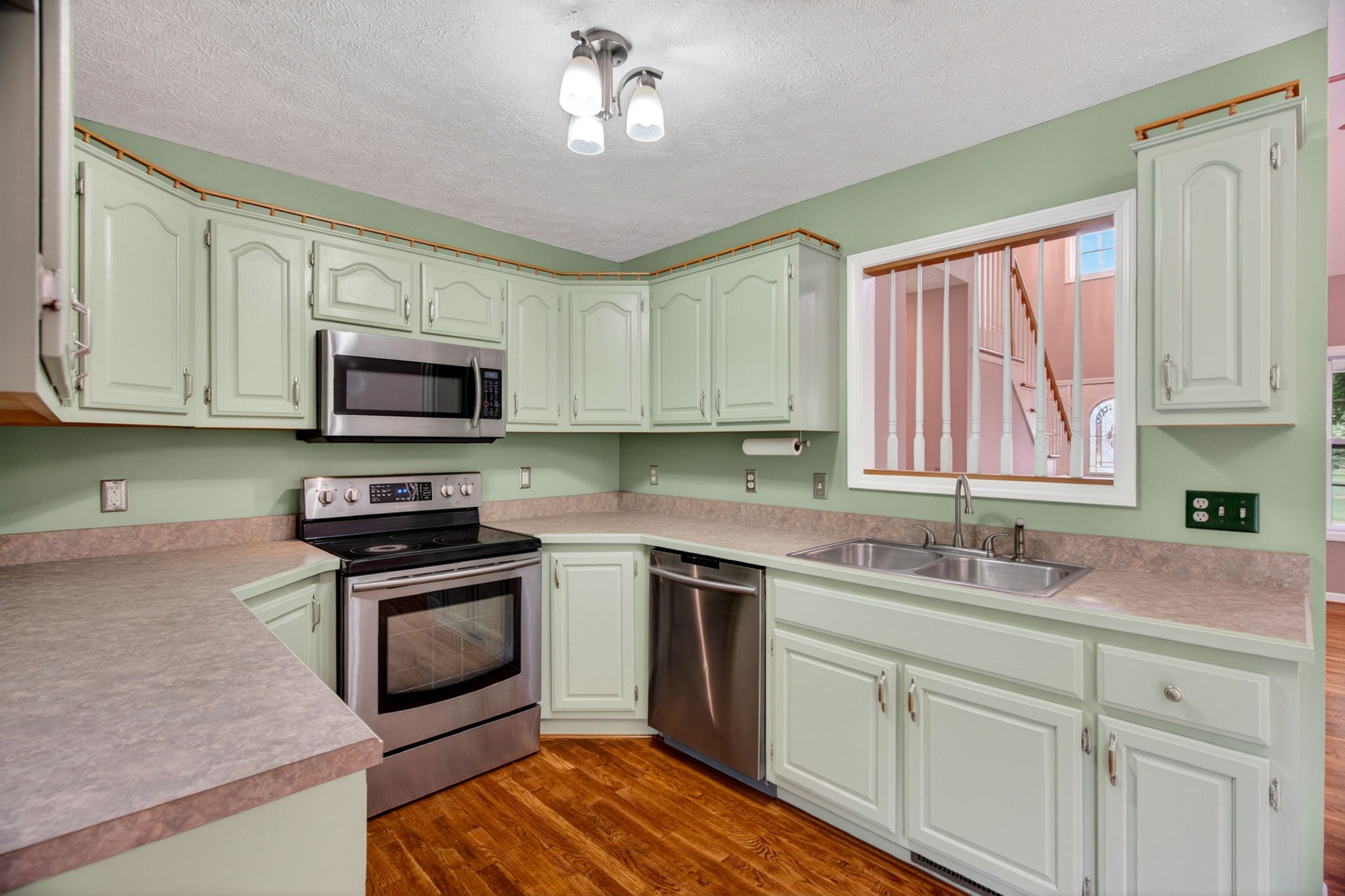 128 Cody Ct
